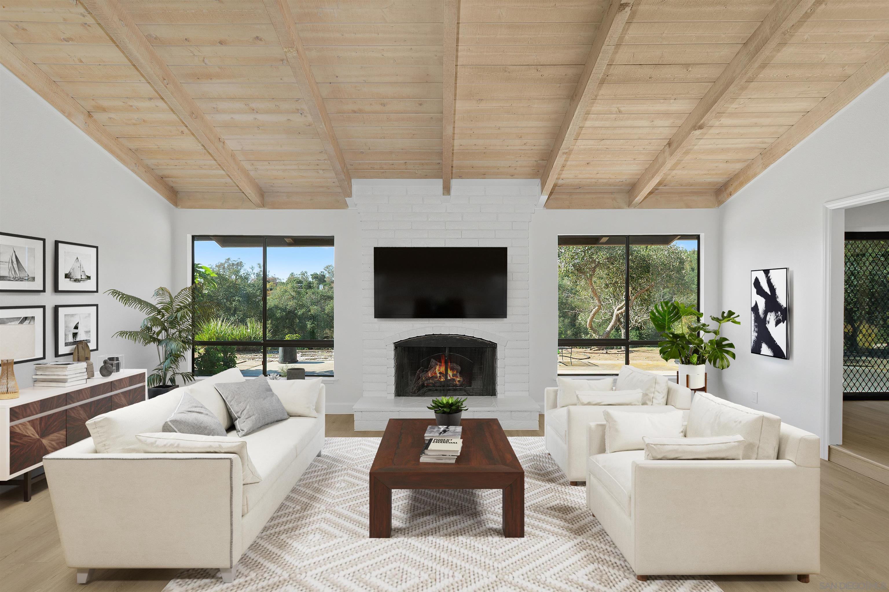 Detail Gallery Image 6 of 39 For 363  Tumble Creek Ln, Fallbrook,  CA 92028 - 3 Beds | 2/1 Baths