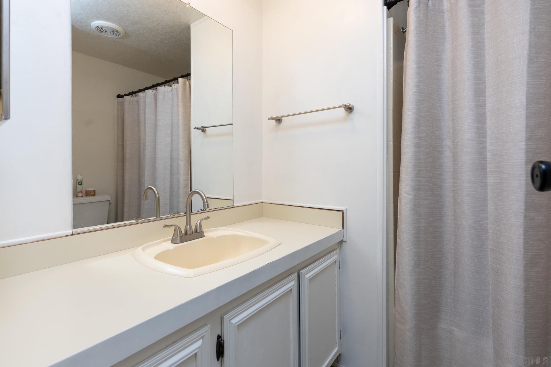 Detail Gallery Image 21 of 32 For 13490  Highway 8 Business  Spc 24,  Lakeside,  CA 92040 - 2 Beds | 2 Baths