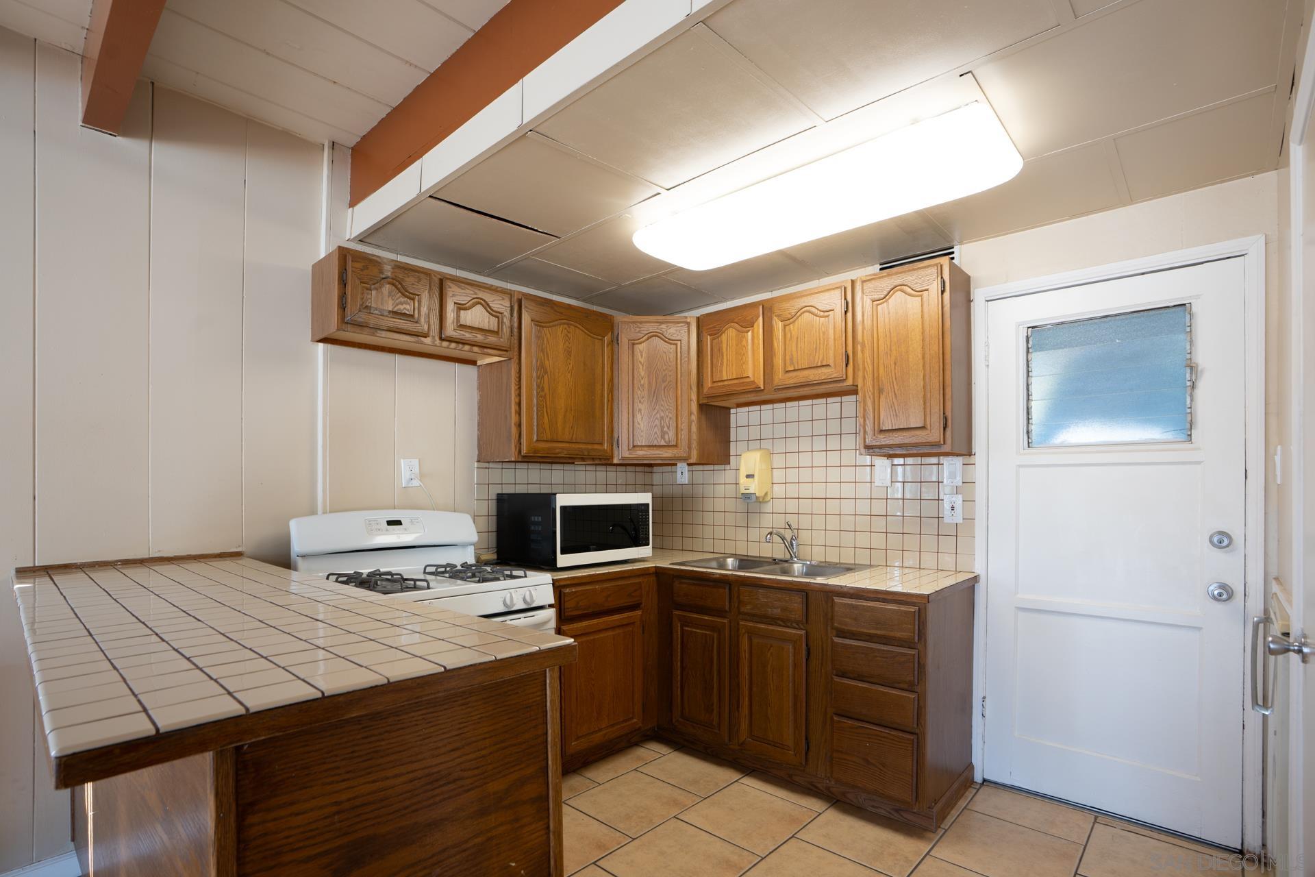 Detail Gallery Image 28 of 32 For 13490  Highway 8 Business  Spc 24,  Lakeside,  CA 92040 - 2 Beds | 2 Baths