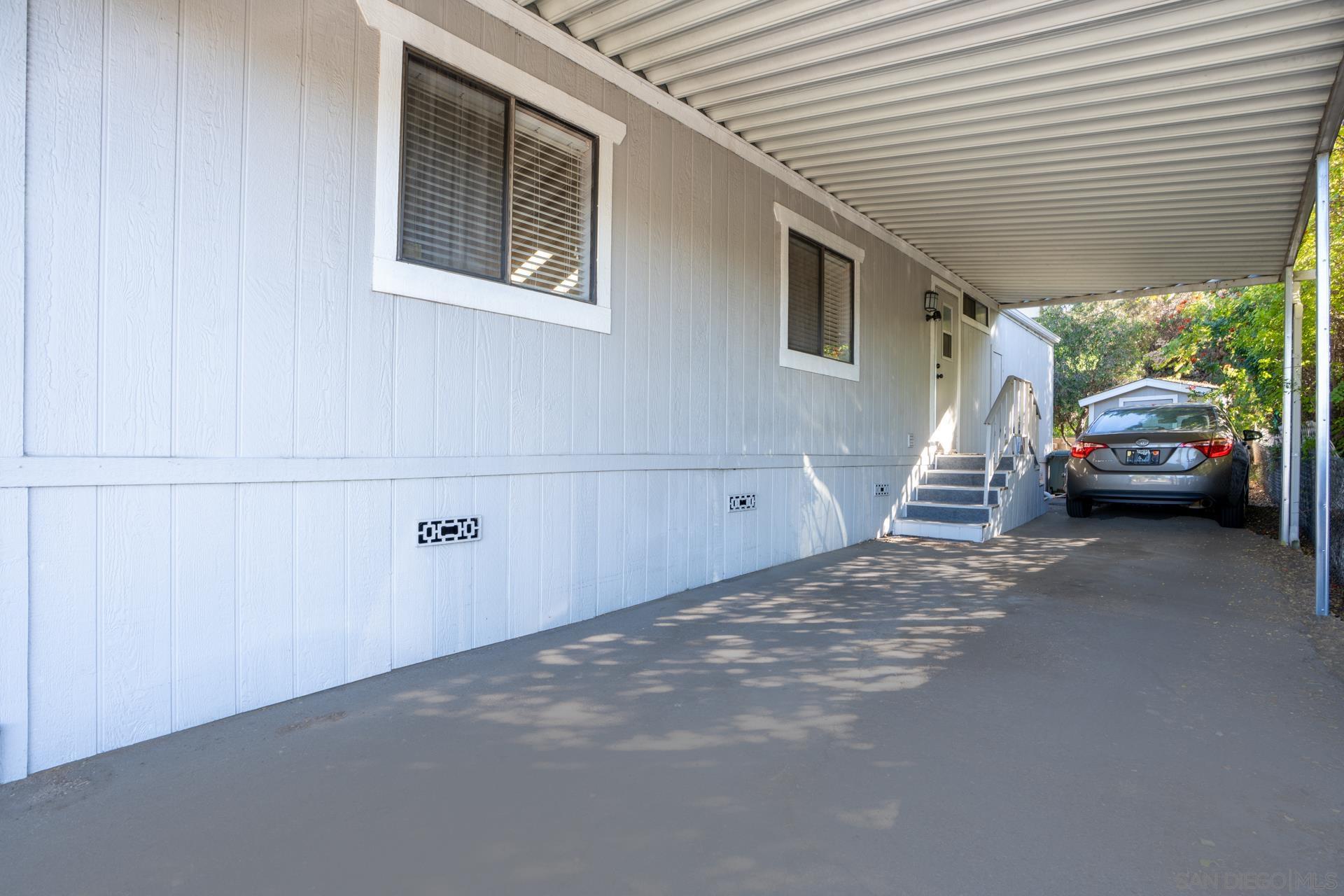 Detail Gallery Image 7 of 32 For 13490  Highway 8 Business  Spc 24,  Lakeside,  CA 92040 - 2 Beds | 2 Baths