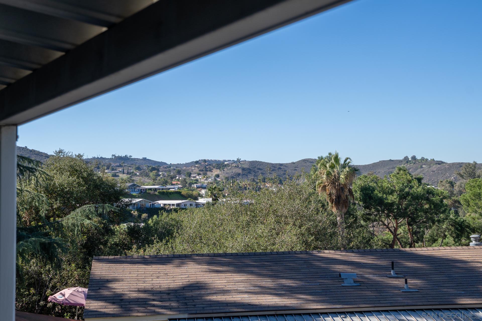 Detail Gallery Image 8 of 32 For 13490  Highway 8 Business  Spc 24,  Lakeside,  CA 92040 - 2 Beds | 2 Baths