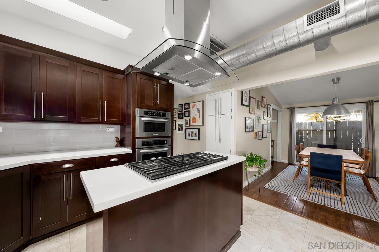 Detail Gallery Image 22 of 45 For 6209  Amber Lake Ave, San Diego,  CA 92119 - 4 Beds | 2 Baths