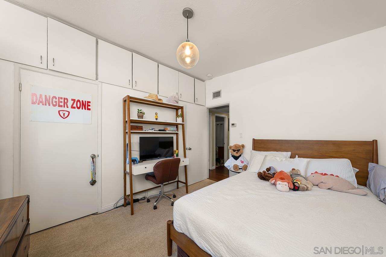 Detail Gallery Image 30 of 45 For 6209  Amber Lake Ave, San Diego,  CA 92119 - 4 Beds | 2 Baths