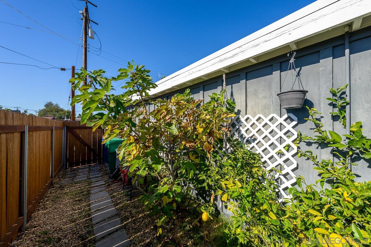 Detail Gallery Image 38 of 45 For 6209  Amber Lake Ave, San Diego,  CA 92119 - 4 Beds | 2 Baths