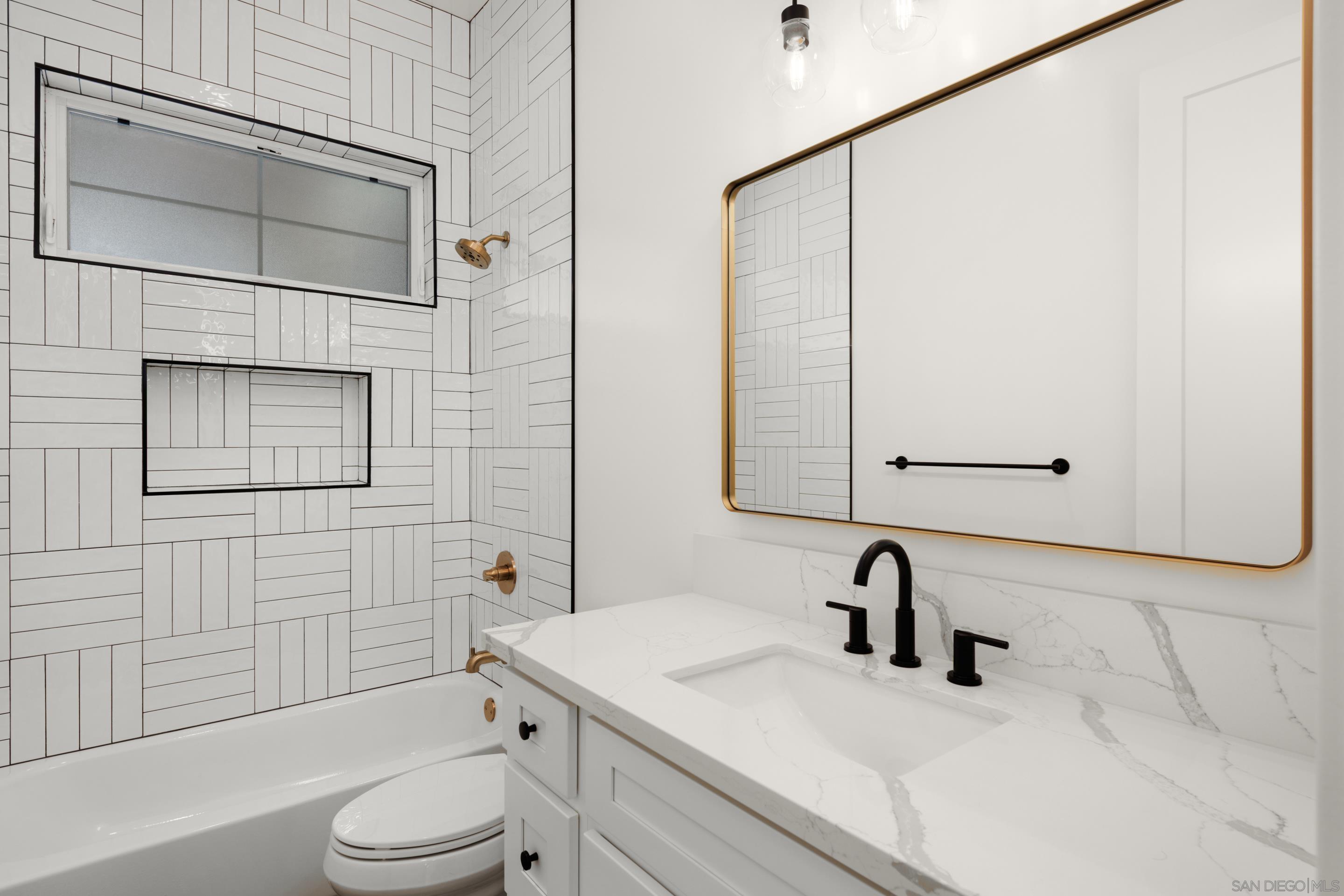 Detail Gallery Image 24 of 45 For 623  Colima St, La Jolla,  CA 92037 - 4 Beds | 4/1 Baths