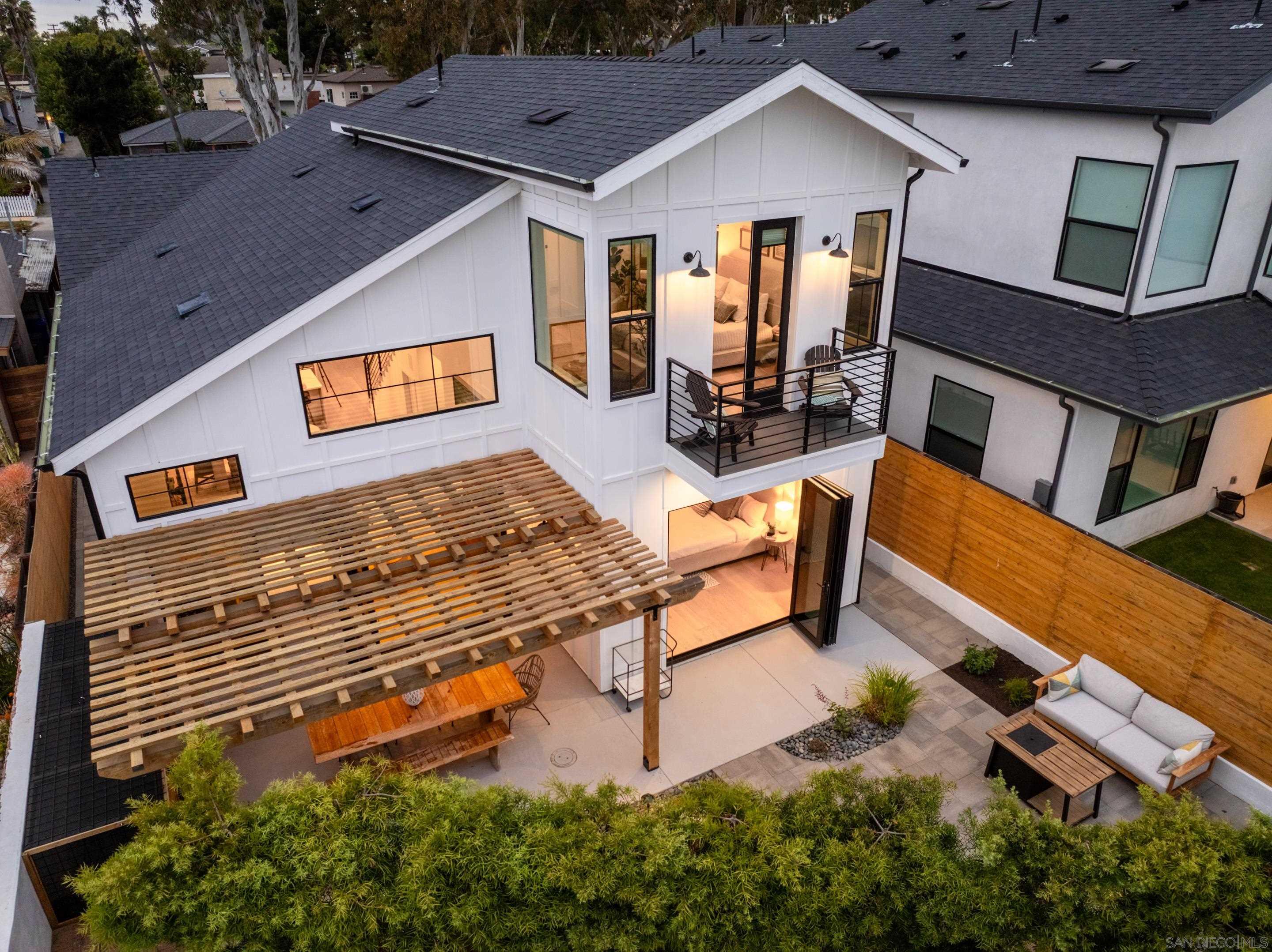 Detail Gallery Image 28 of 45 For 623  Colima St, La Jolla,  CA 92037 - 4 Beds | 4/1 Baths