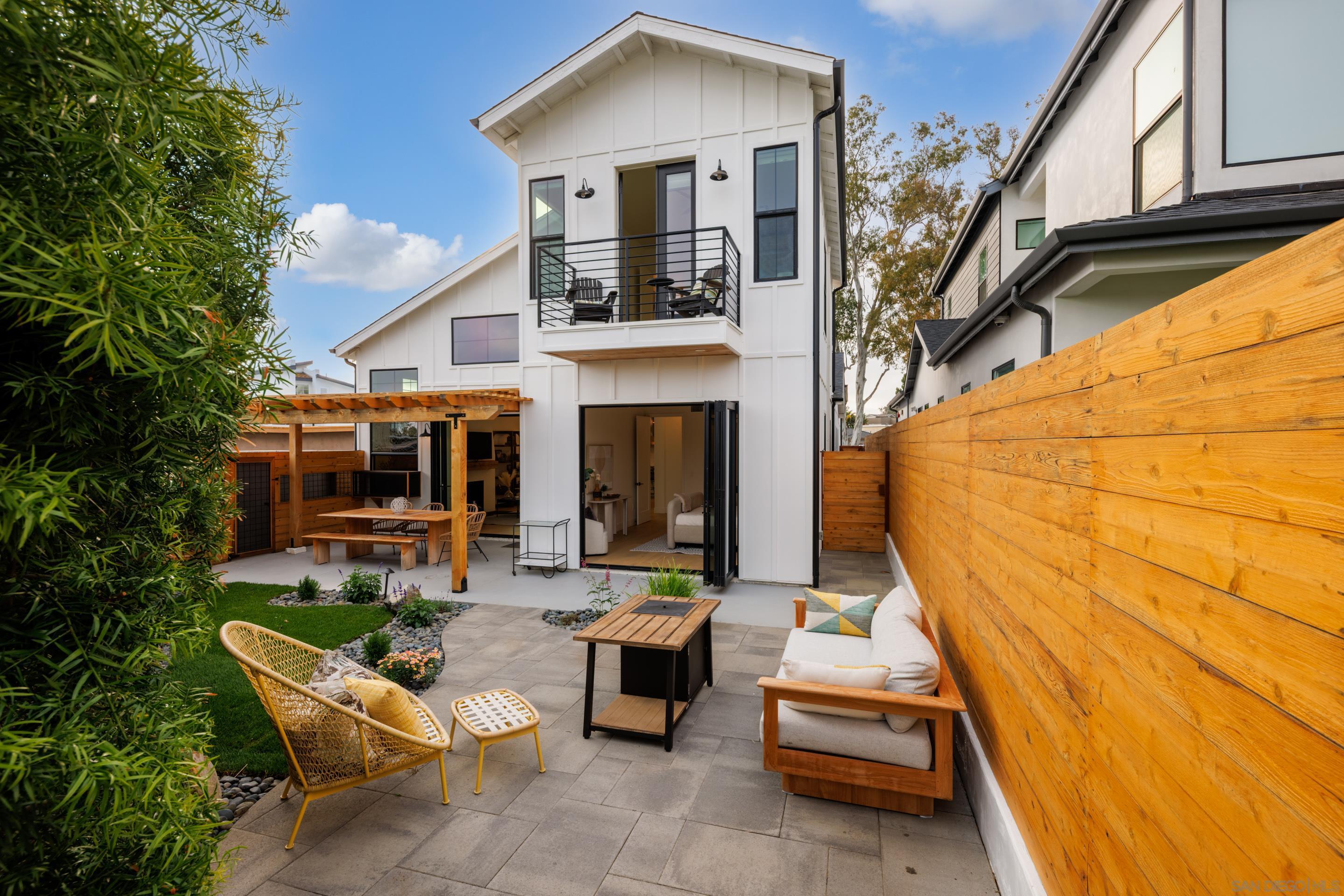 Detail Gallery Image 40 of 45 For 623  Colima St, La Jolla,  CA 92037 - 4 Beds | 4/1 Baths