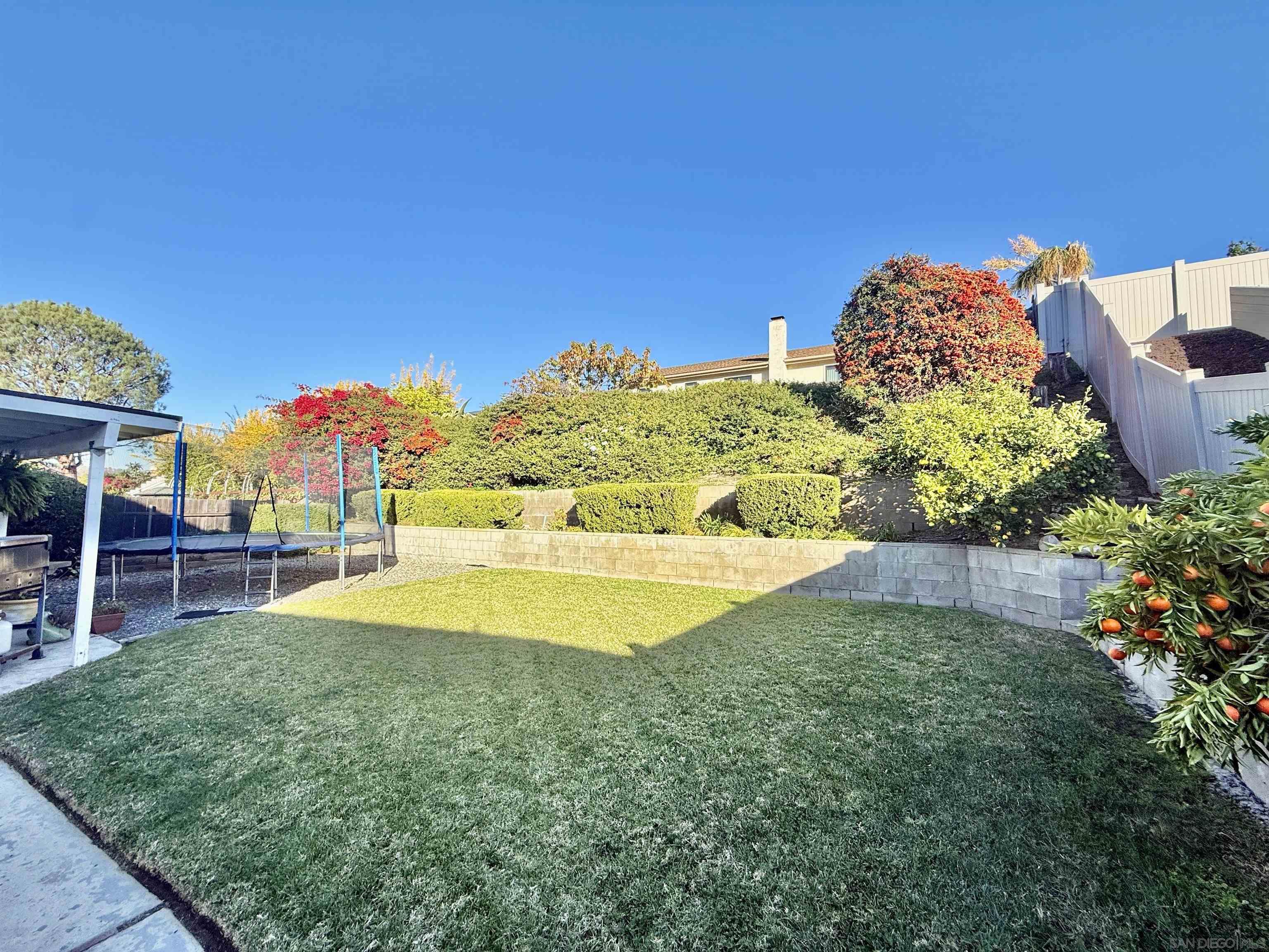 Detail Gallery Image 30 of 31 For 2049  Wind River Rd, El Cajon,  CA 92019 - 4 Beds | 3 Baths