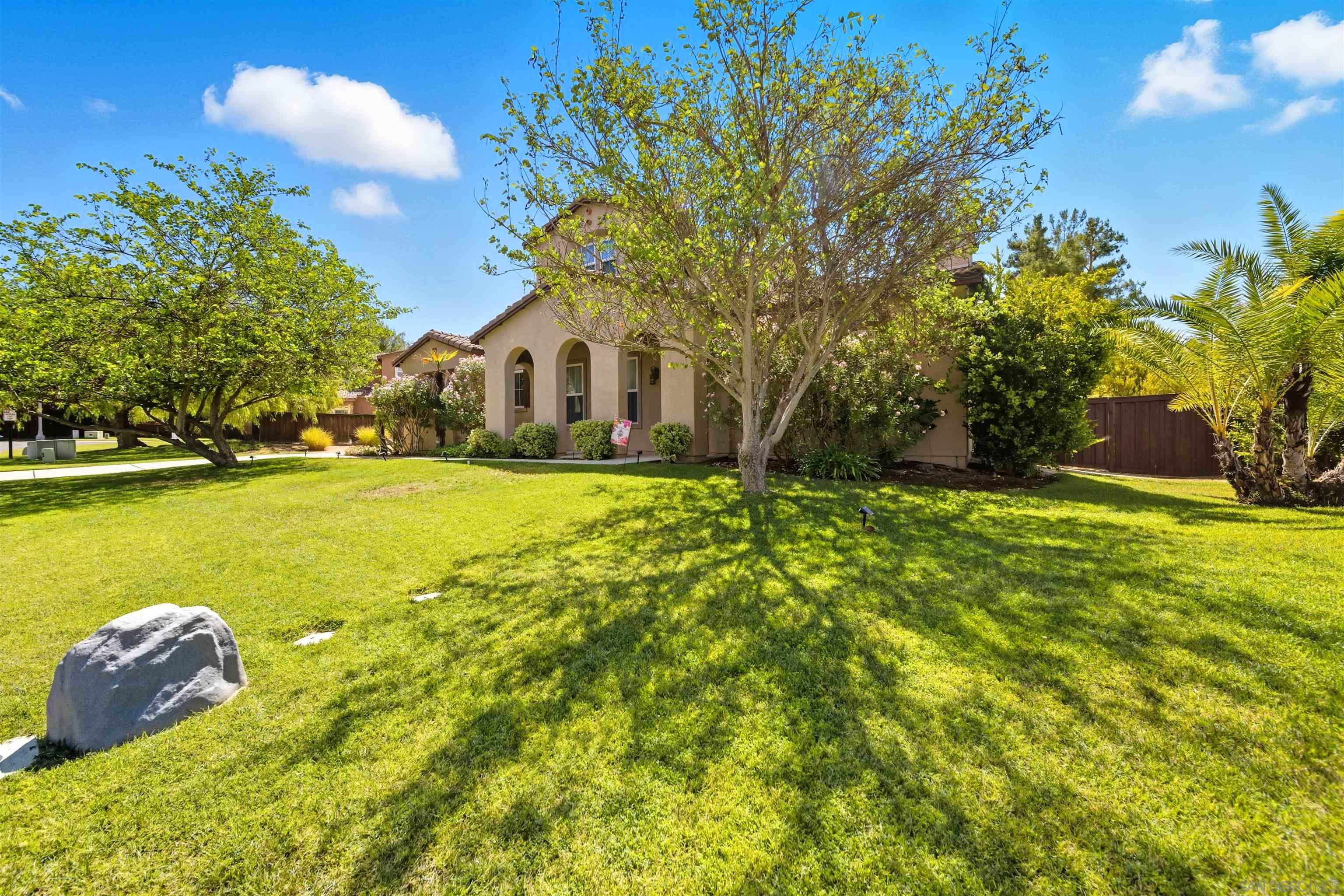 Detail Gallery Image 4 of 62 For 14257  Merion, Valley Center,  CA 92082 - 5 Beds | 4 Baths