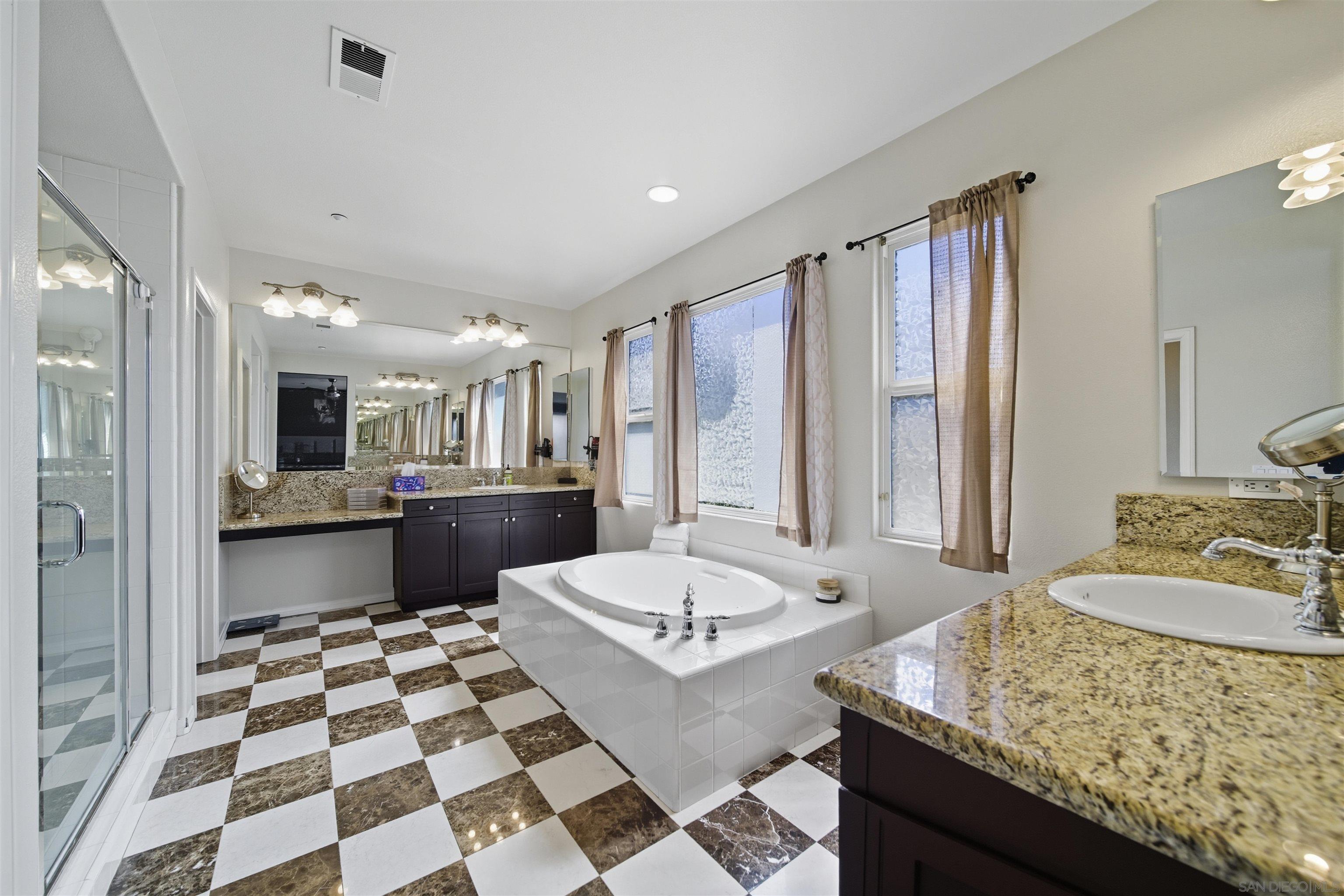 Detail Gallery Image 46 of 62 For 14257  Merion, Valley Center,  CA 92082 - 5 Beds | 4 Baths