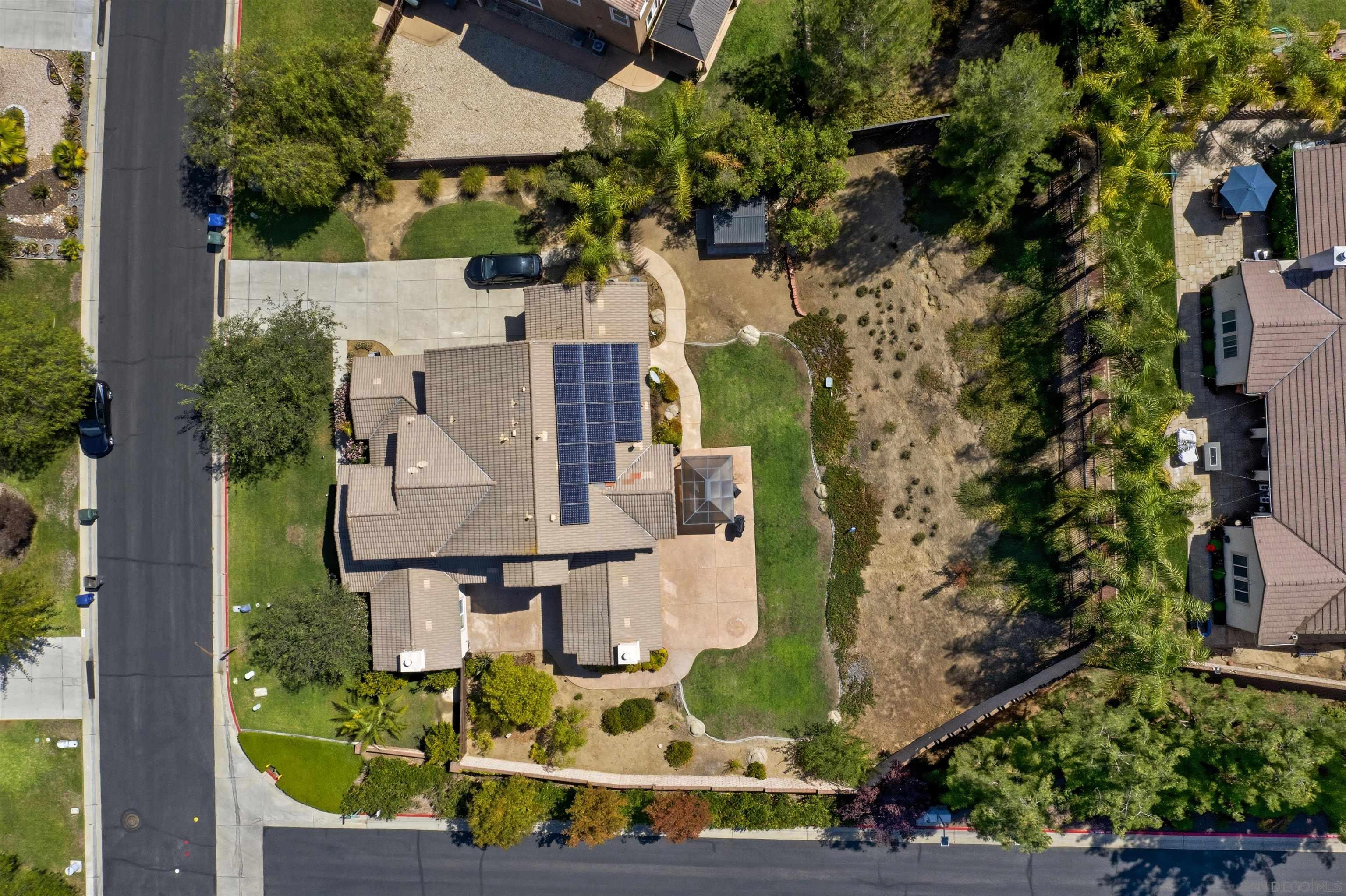 Detail Gallery Image 10 of 62 For 14257  Merion, Valley Center,  CA 92082 - 5 Beds | 4 Baths