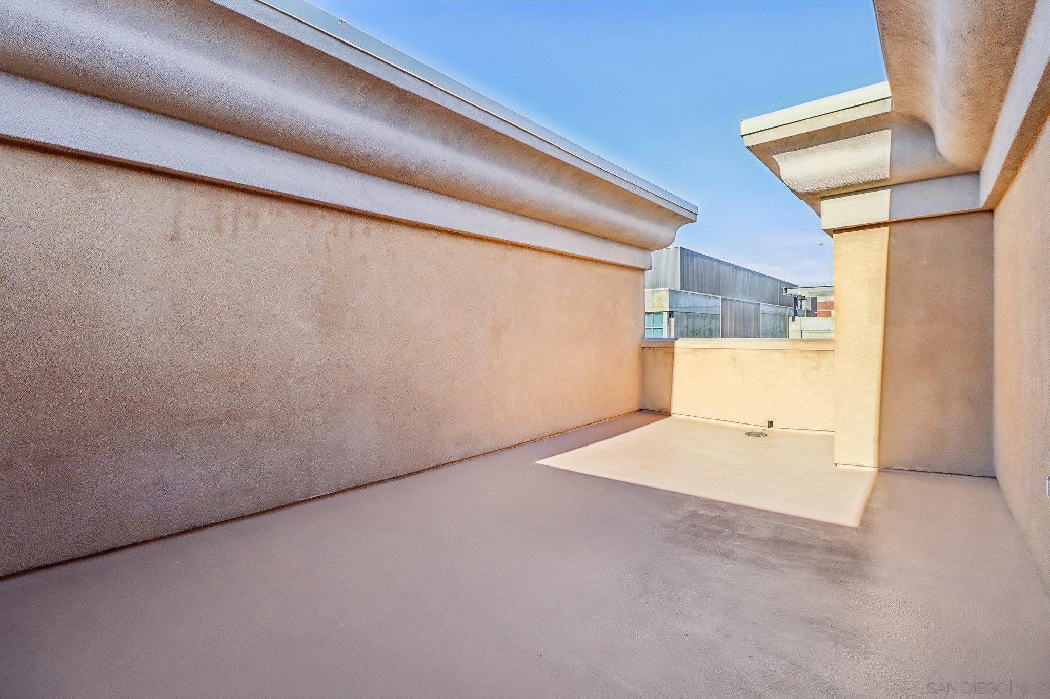 Detail Gallery Image 17 of 60 For 1480  Broadway  #2621,  San Diego,  CA 92101 - 3 Beds | 2 Baths