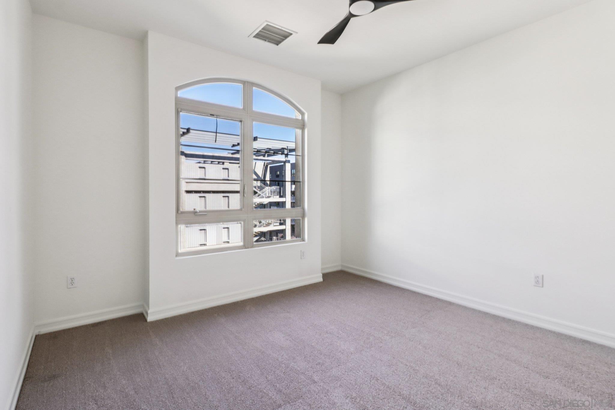 Detail Gallery Image 36 of 60 For 1480  Broadway  #2621,  San Diego,  CA 92101 - 3 Beds | 2 Baths