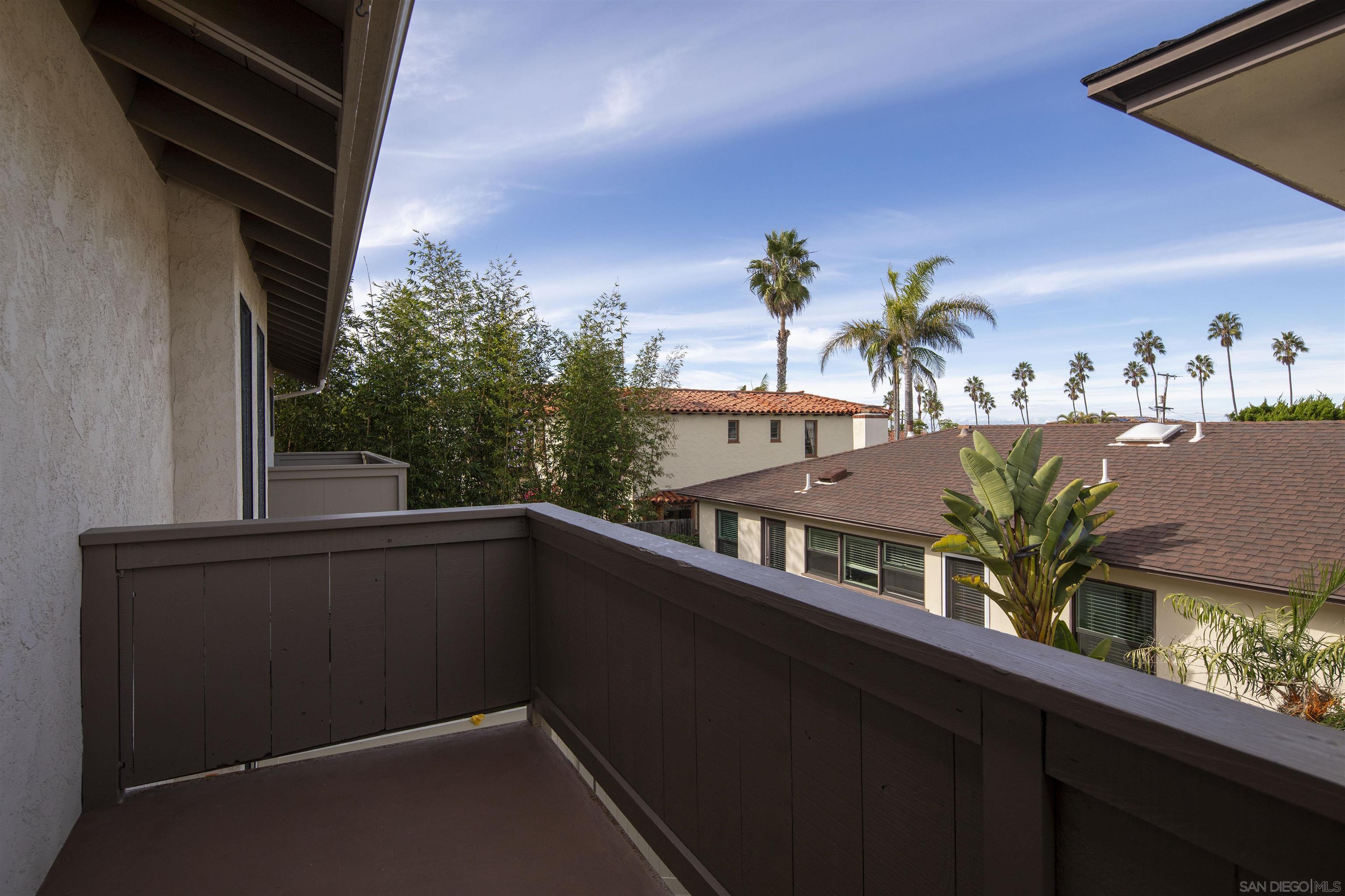 Detail Gallery Image 27 of 30 For 315  Westbourne Street, La Jolla,  CA 92037 - 4 Beds | 3 Baths