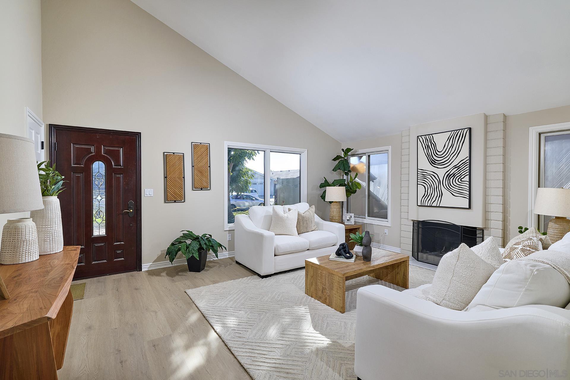 Detail Gallery Image 3 of 42 For 7962  Merrington Pl, San Diego,  CA 92126 - 4 Beds | 2 Baths