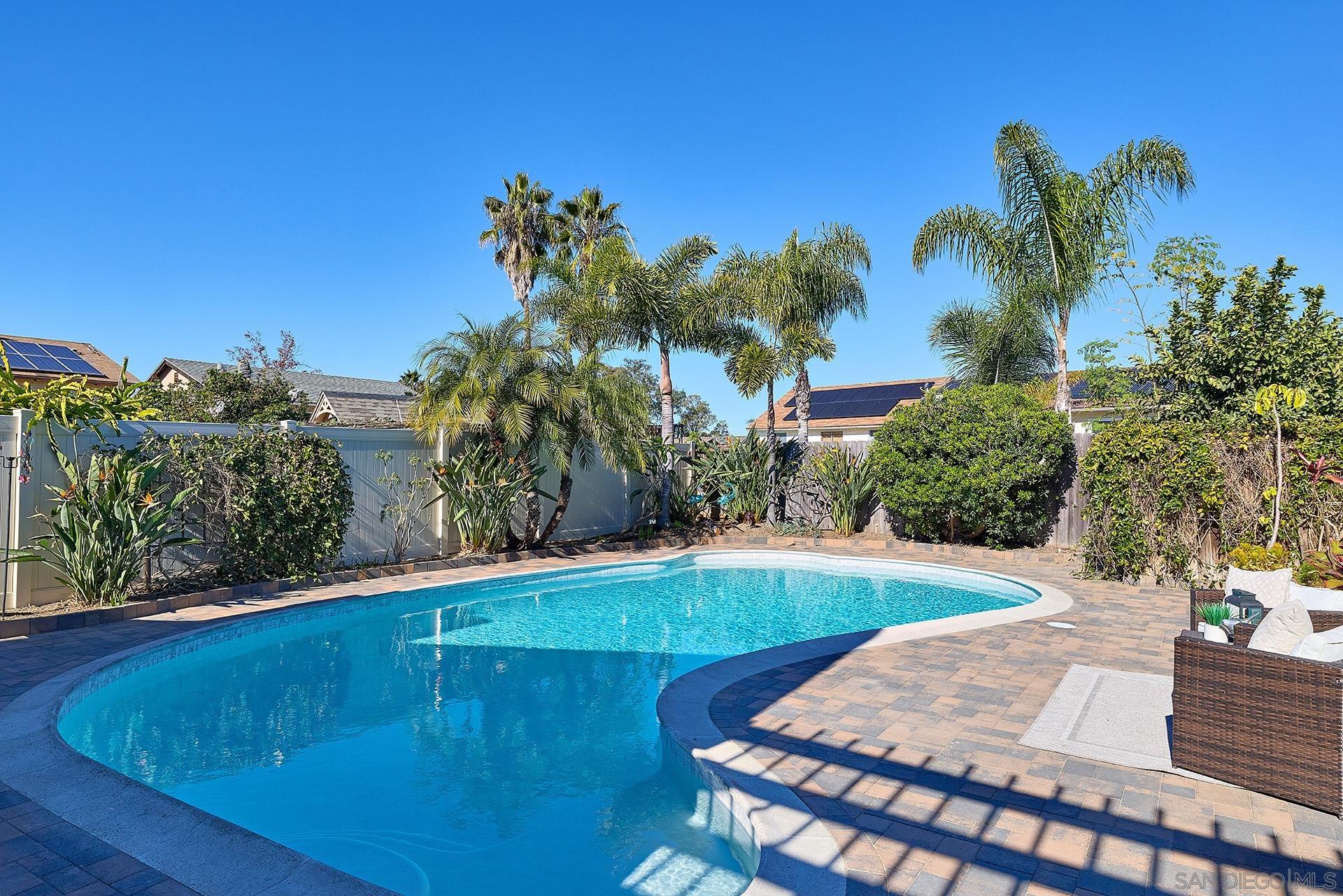Detail Gallery Image 28 of 42 For 7962  Merrington Pl, San Diego,  CA 92126 - 4 Beds | 2 Baths