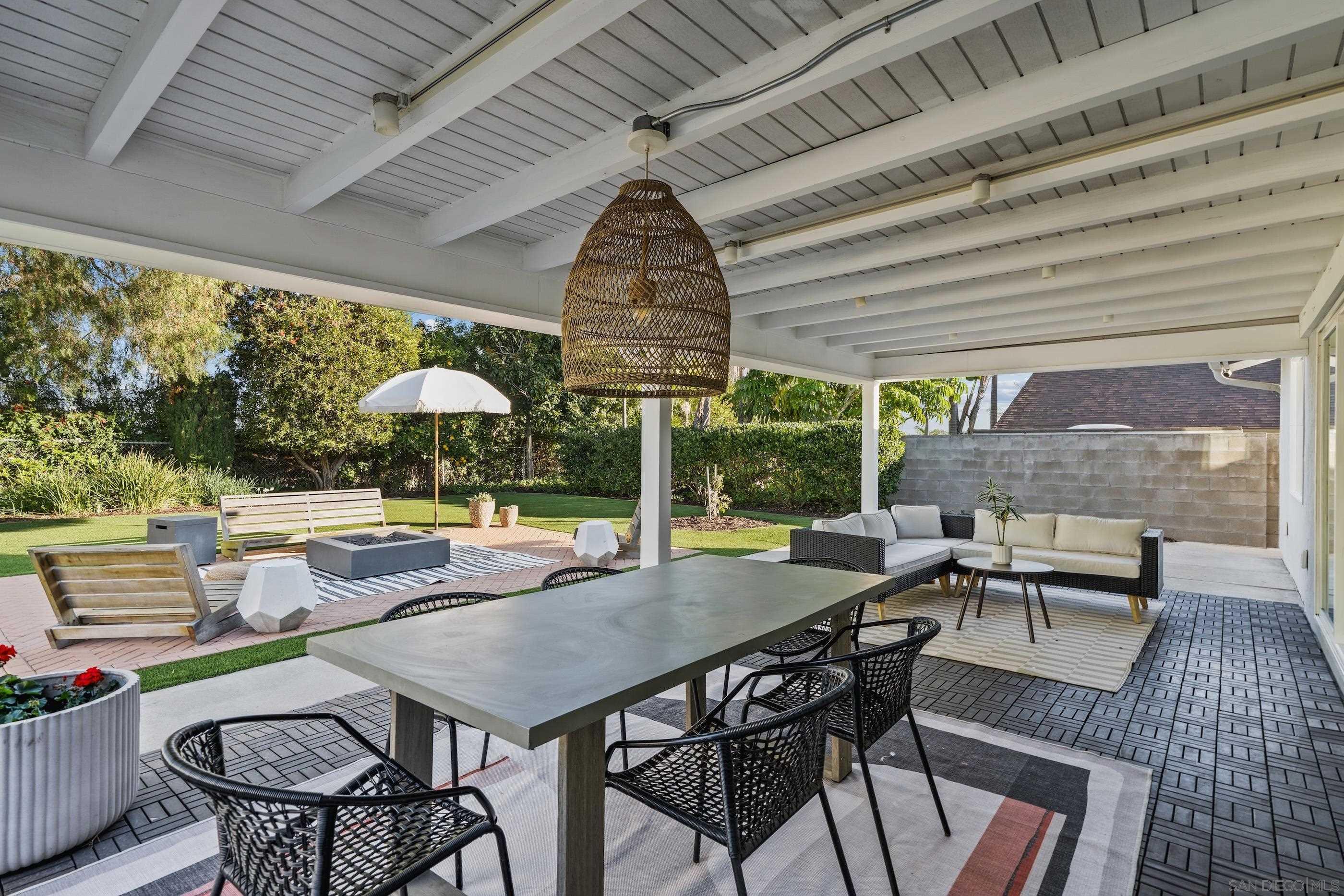 Detail Gallery Image 16 of 33 For 6625  Casselberry Way, San Diego,  CA 92119 - 4 Beds | 2 Baths