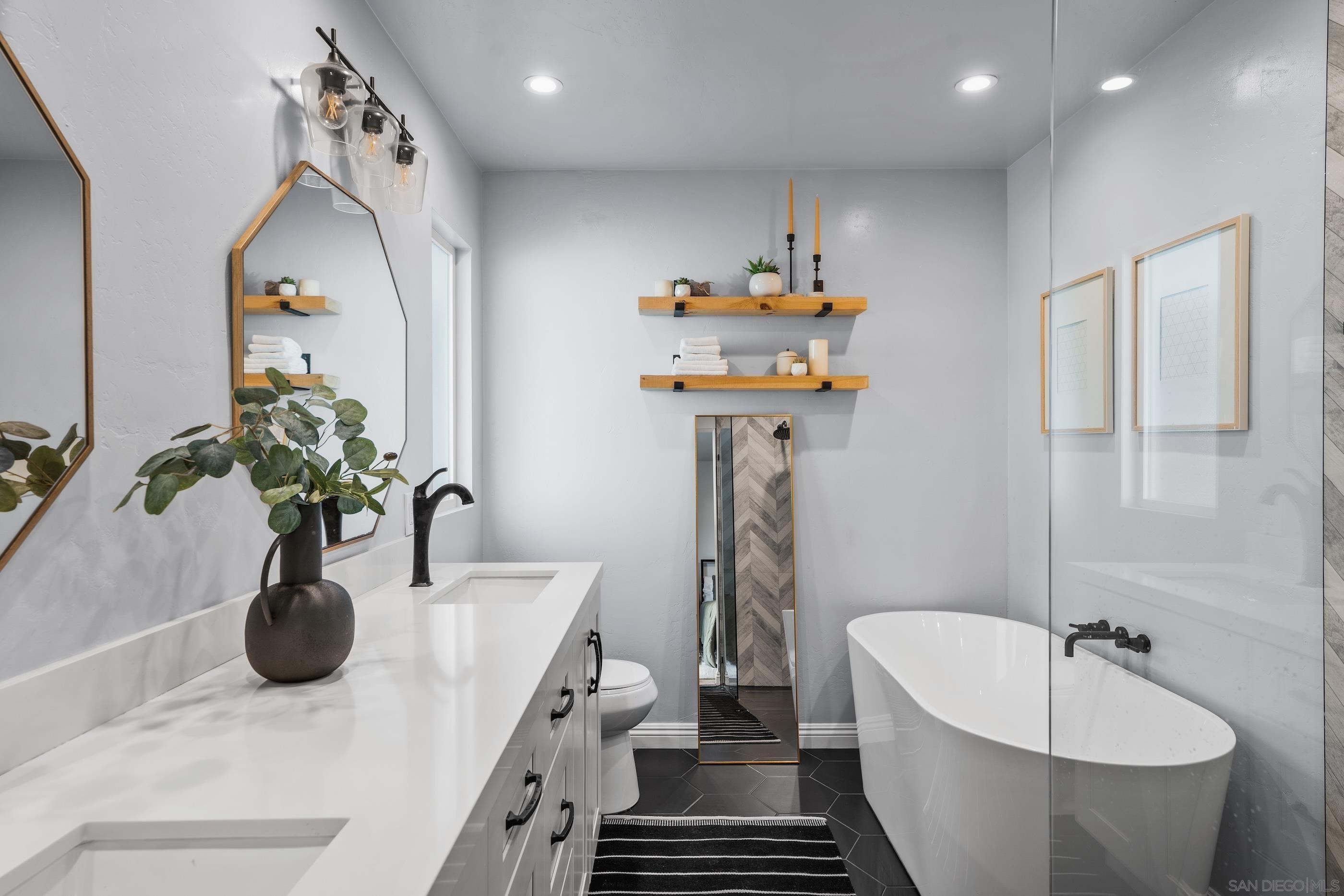 Detail Gallery Image 21 of 36 For 6625  Casselberry Way, San Diego,  CA 92119 - 4 Beds | 2 Baths