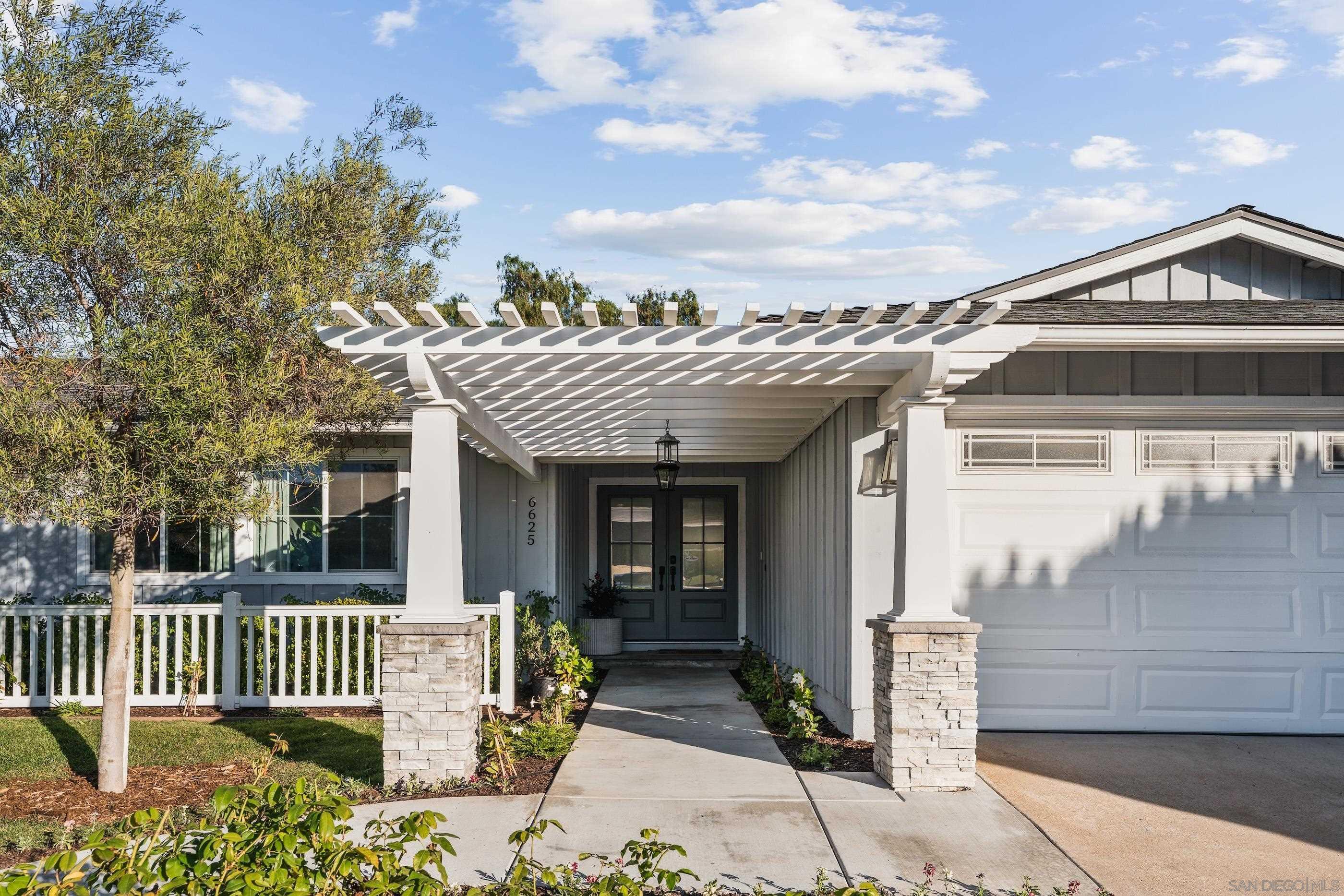 Detail Gallery Image 27 of 33 For 6625  Casselberry Way, San Diego,  CA 92119 - 4 Beds | 2 Baths