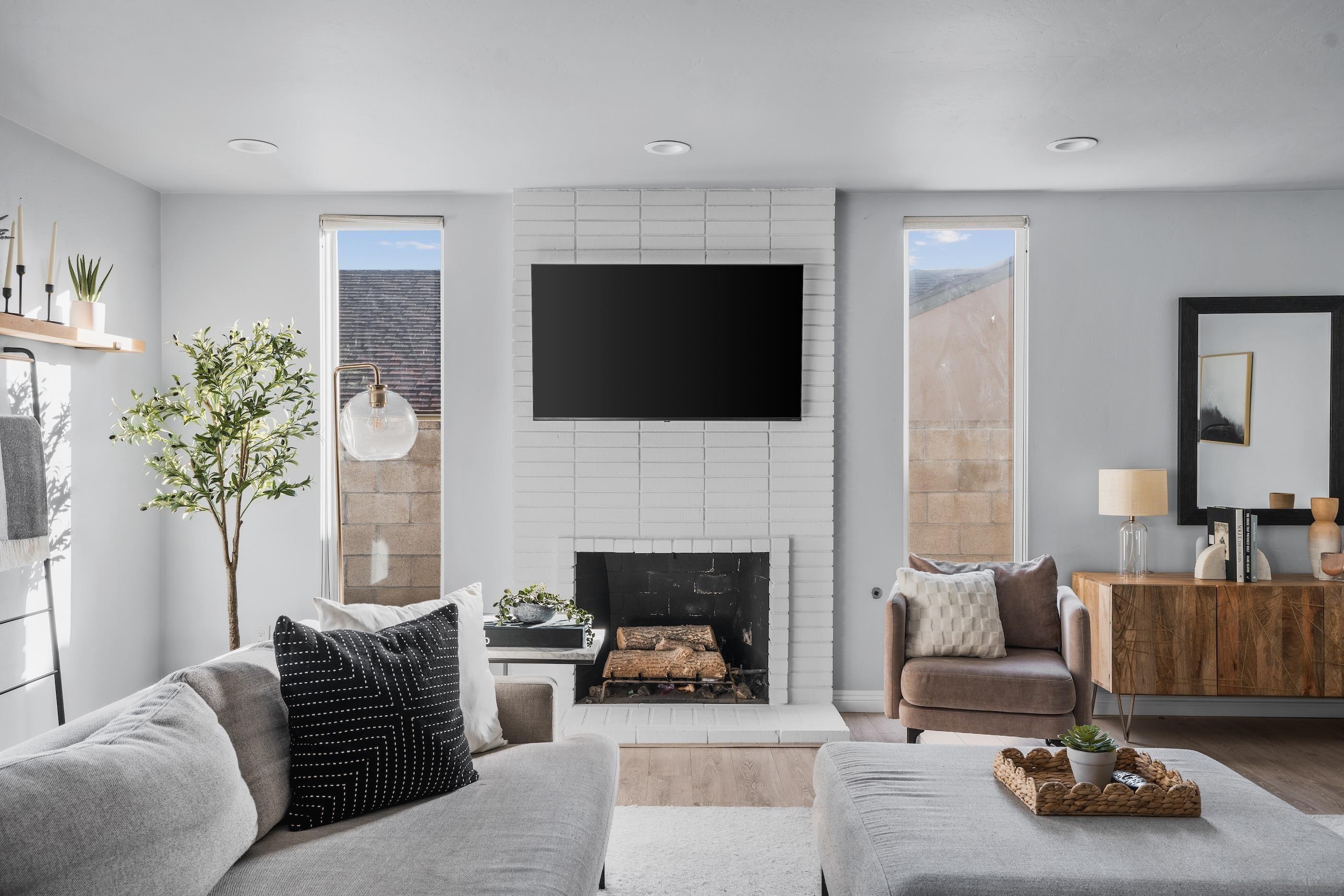 Detail Gallery Image 8 of 36 For 6625  Casselberry Way, San Diego,  CA 92119 - 4 Beds | 2 Baths