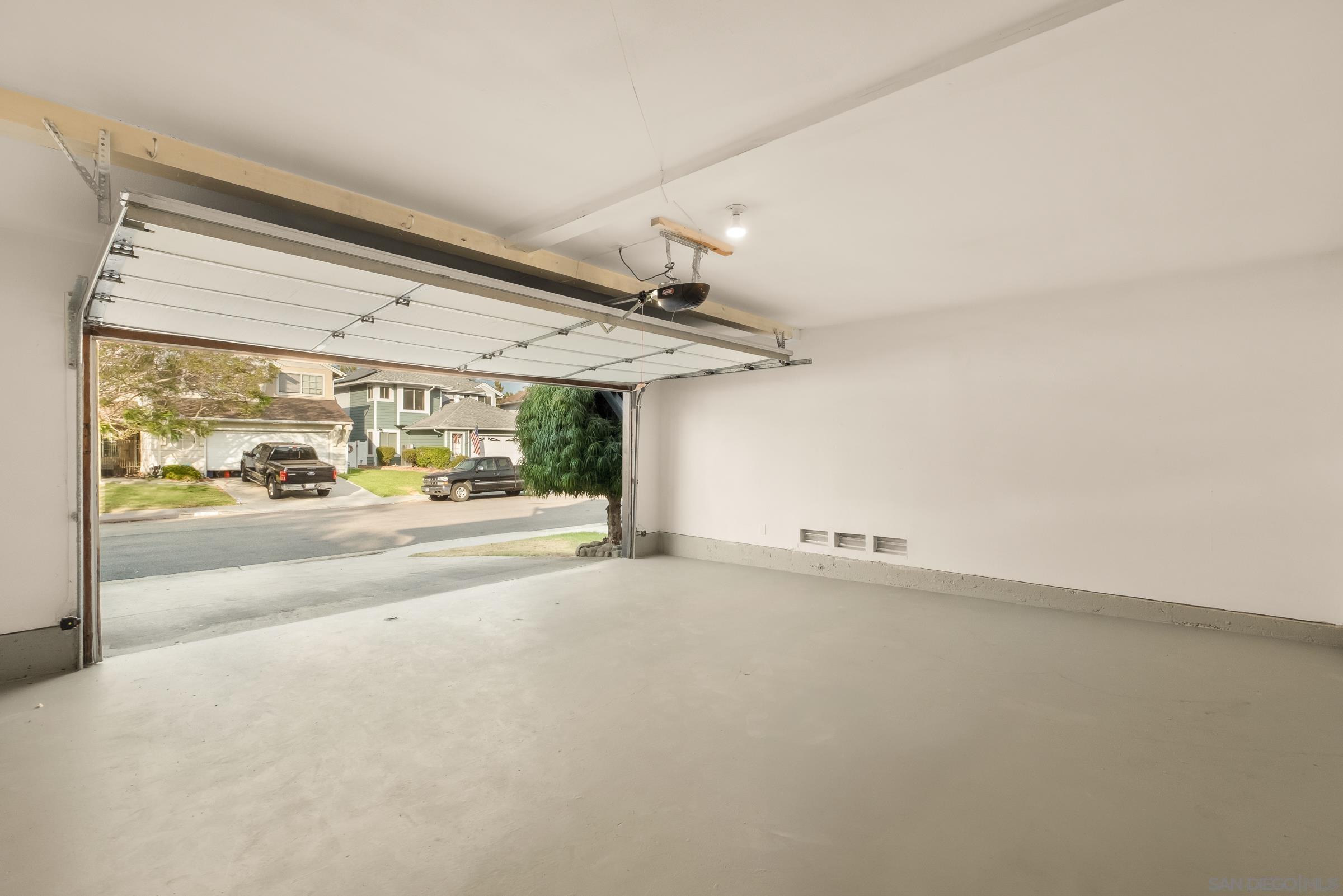 Detail Gallery Image 29 of 35 For 6759  Paseo Del Vista, Carlsbad,  CA 92009 - 3 Beds | 2/1 Baths