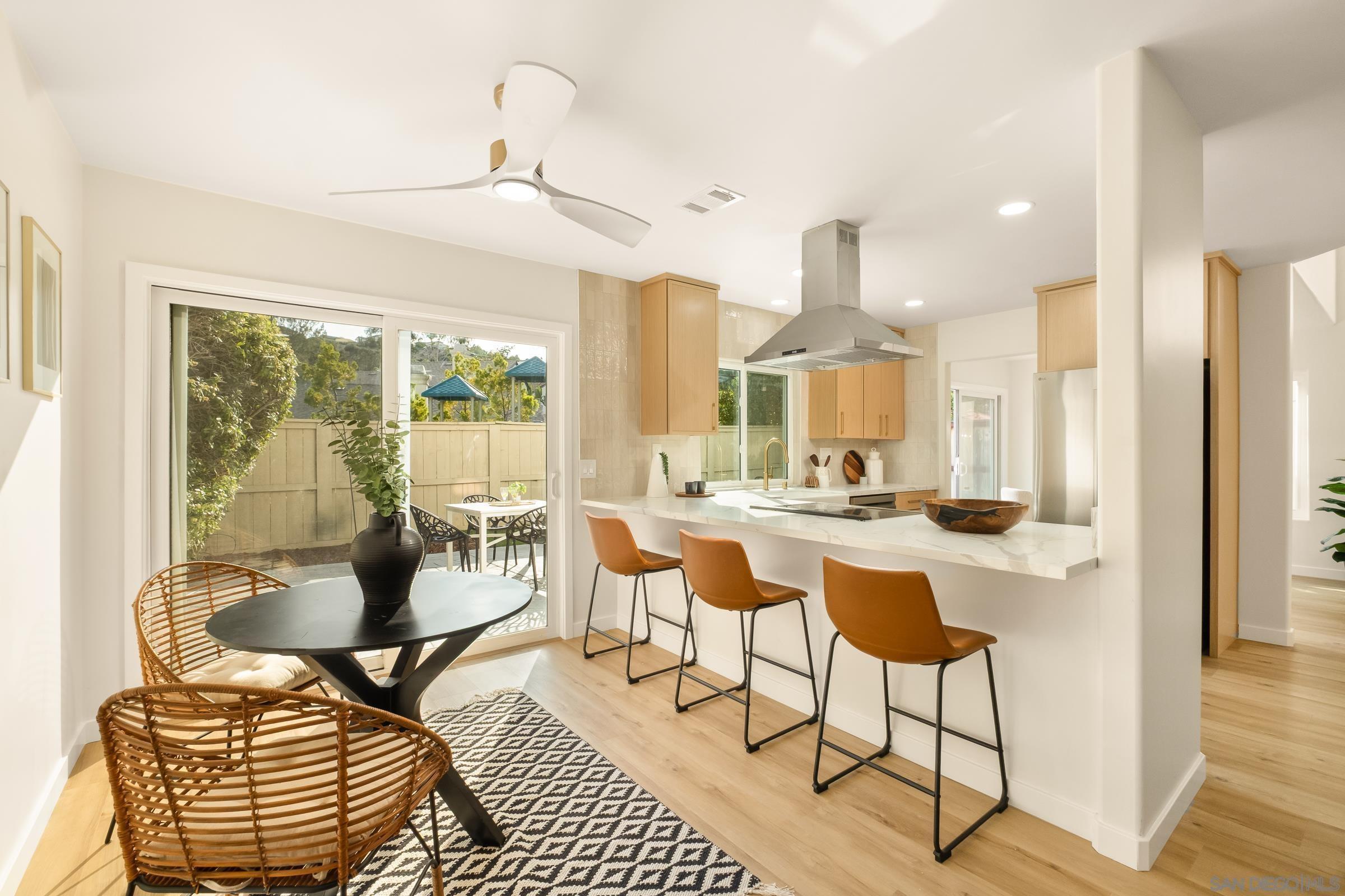 Detail Gallery Image 7 of 35 For 6759  Paseo Del Vista, Carlsbad,  CA 92009 - 3 Beds | 2/1 Baths