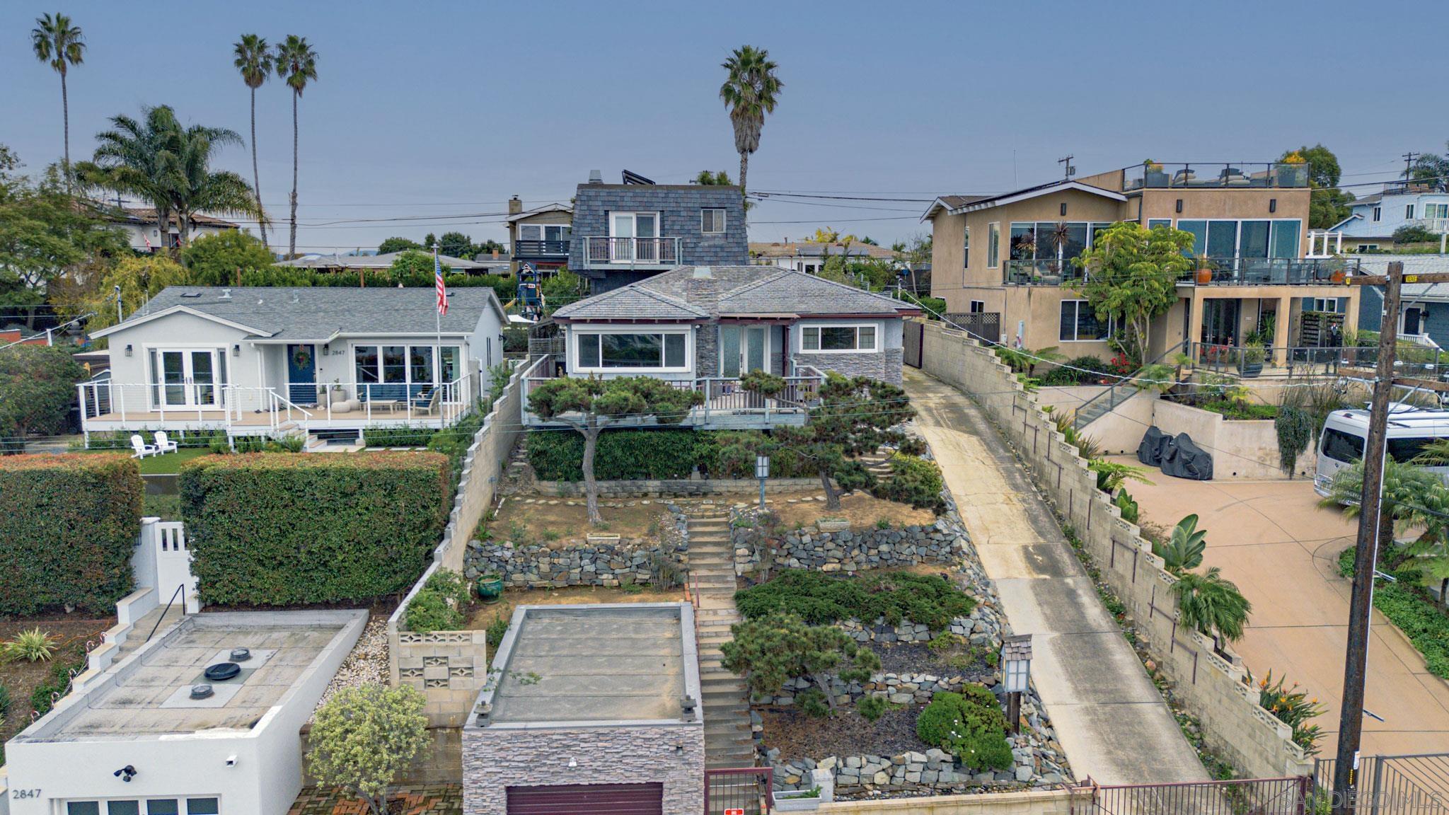 Front Image Thumbnail for SD250045666