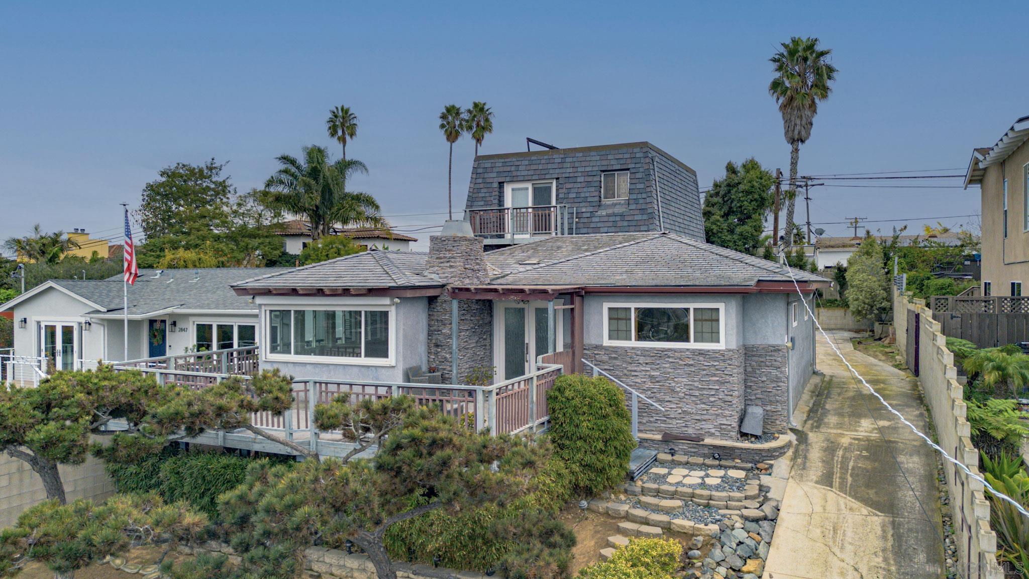 Detail Gallery Image 5 of 33 For 2841  Nipoma St, San Diego,  CA 92106 - 3 Beds | 2 Baths