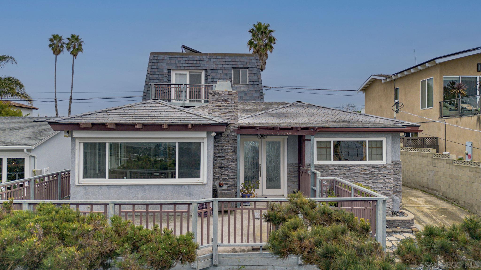 Detail Gallery Image 7 of 33 For 2841  Nipoma St, San Diego,  CA 92106 - 3 Beds | 2 Baths