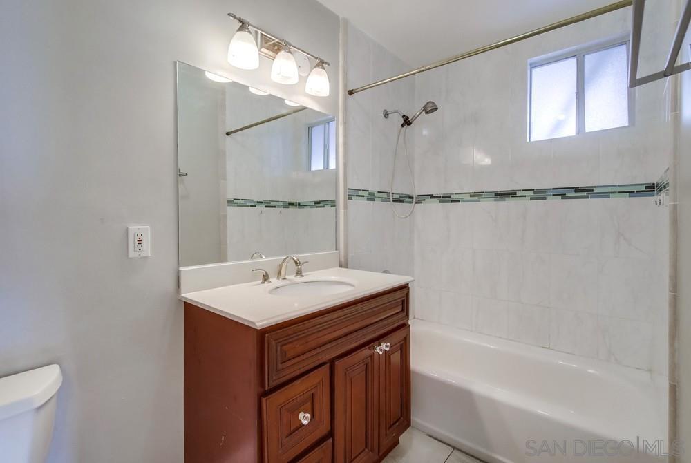 Detail Gallery Image 14 of 24 For 6327  Newsome Dr, San Diego,  CA 92115 - 3 Beds | 2 Baths