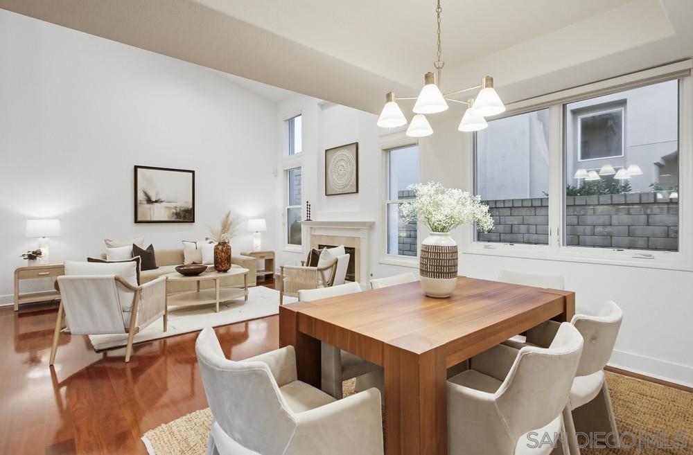 Detail Gallery Image 12 of 50 For 5448  Caminito Bayo, La Jolla,  CA 92037 - 3 Beds | 3 Baths