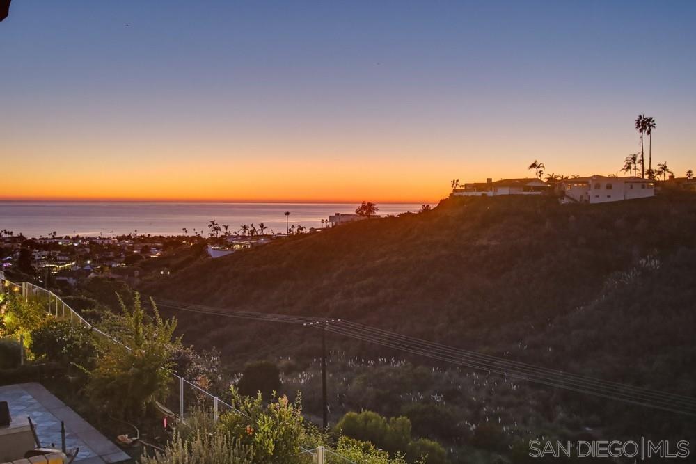 Detail Gallery Image 46 of 50 For 5448  Caminito Bayo, La Jolla,  CA 92037 - 3 Beds | 3 Baths