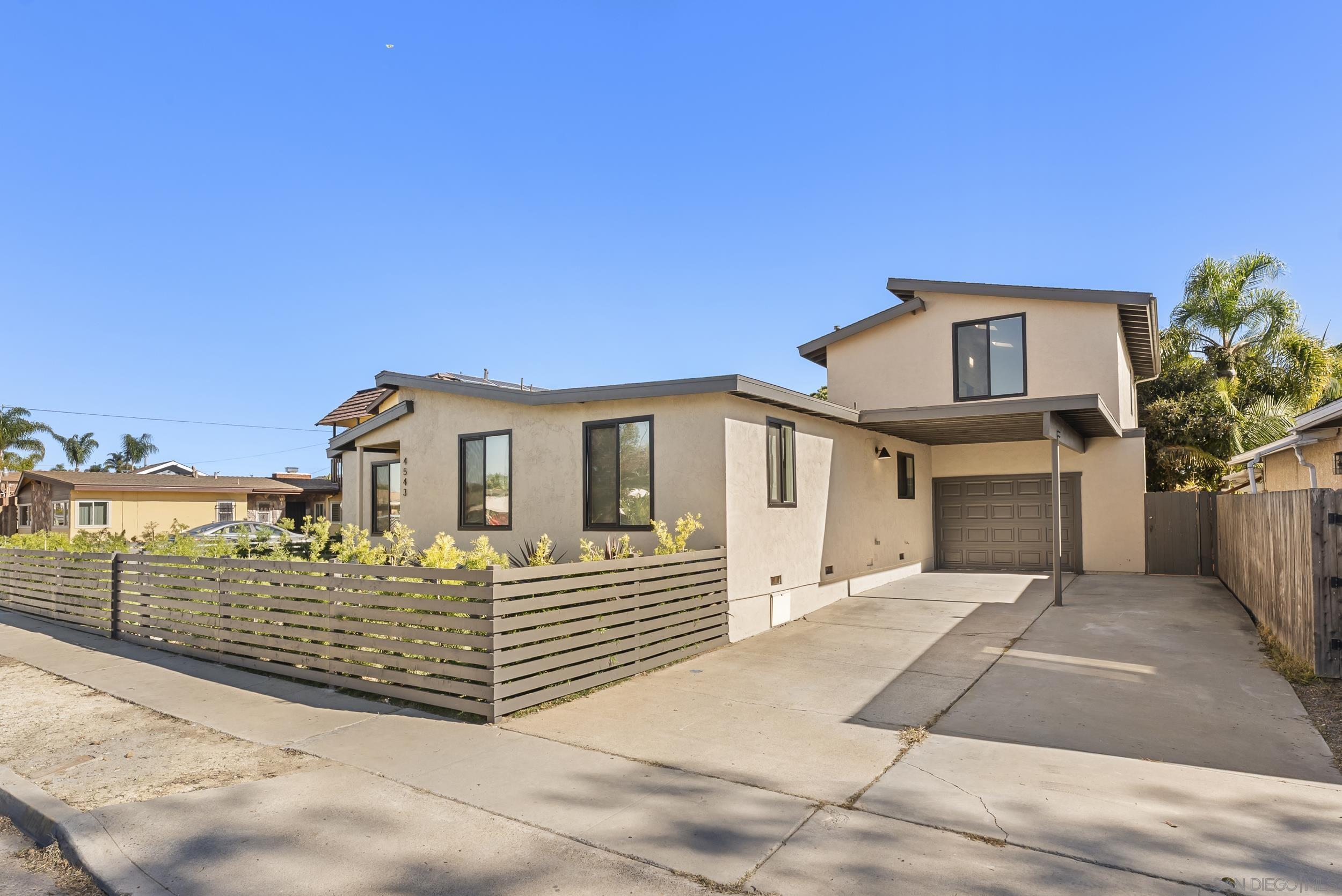 Detail Gallery Image 3 of 47 For 4543  Moraga Ave, San Diego,  CA 92117 - 4 Beds | 3 Baths