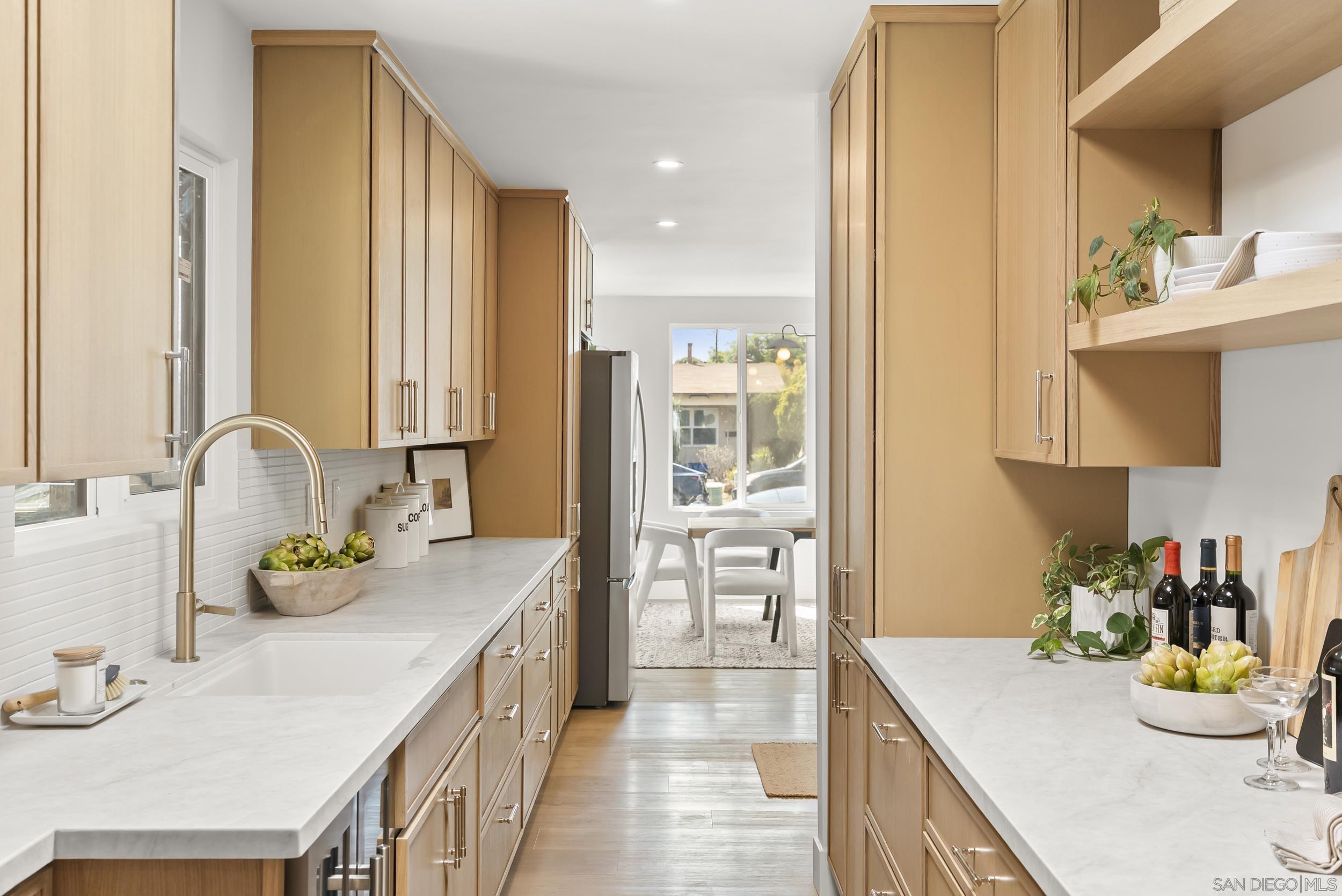 Detail Gallery Image 7 of 47 For 4543  Moraga Ave, San Diego,  CA 92117 - 4 Beds | 3 Baths