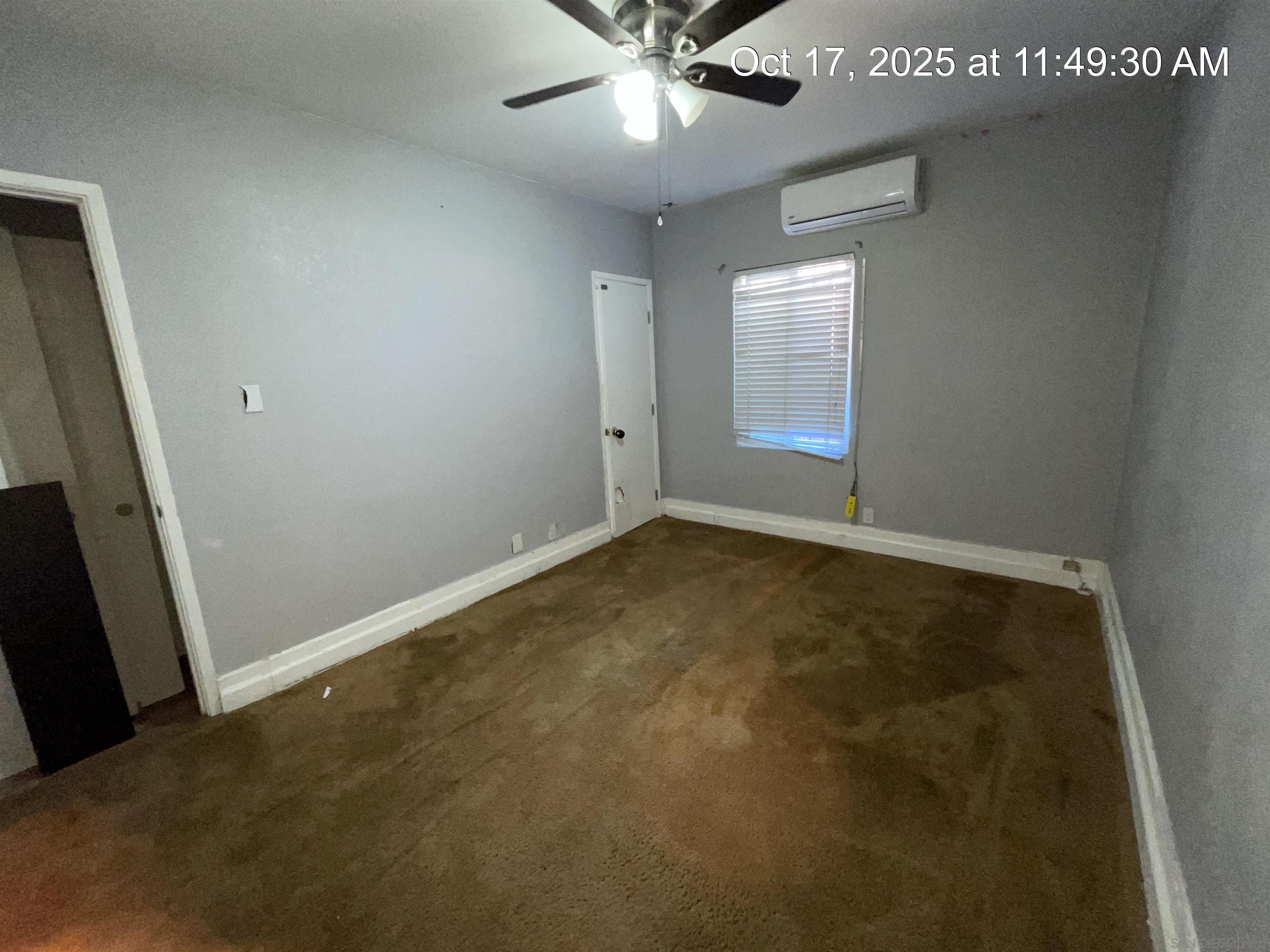 Detail Gallery Image 7 of 8 For 1215  Hoover Ave, National City,  CA 91950 - 3 Beds | 2 Baths