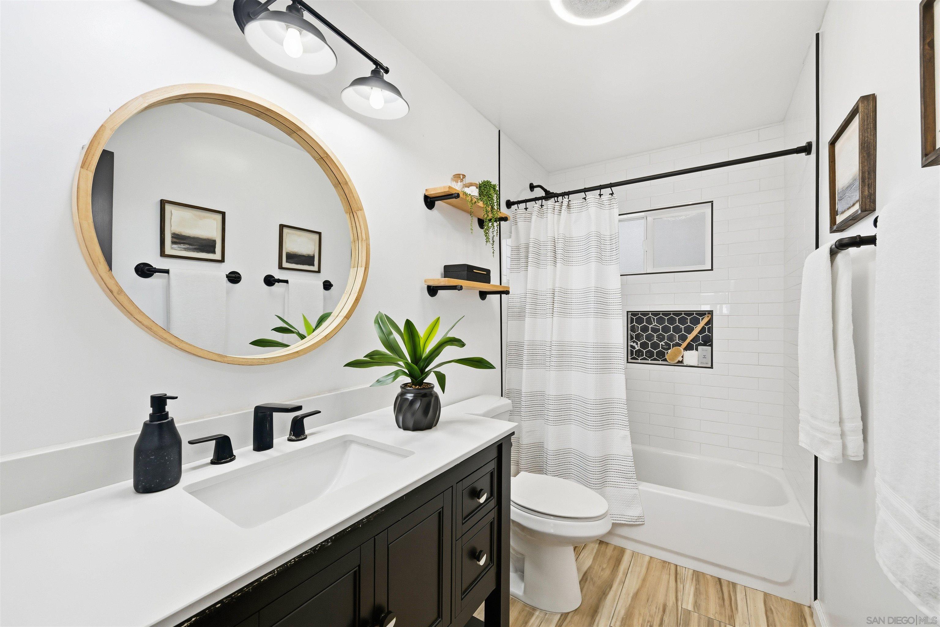 Detail Gallery Image 11 of 18 For 1441  Hermes Ln, San Diego,  CA 92154 - 3 Beds | 2 Baths