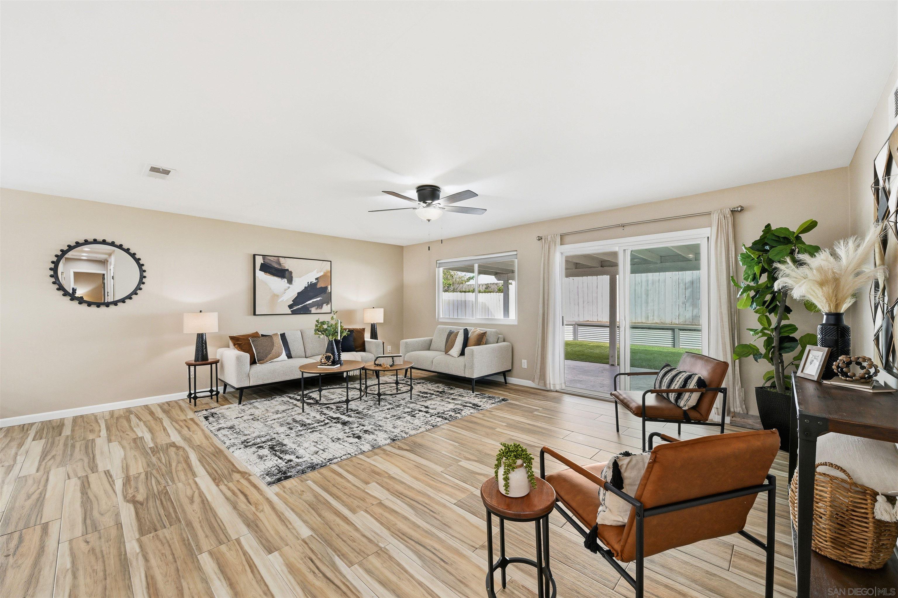 Detail Gallery Image 4 of 18 For 1441  Hermes Ln, San Diego,  CA 92154 - 3 Beds | 2 Baths