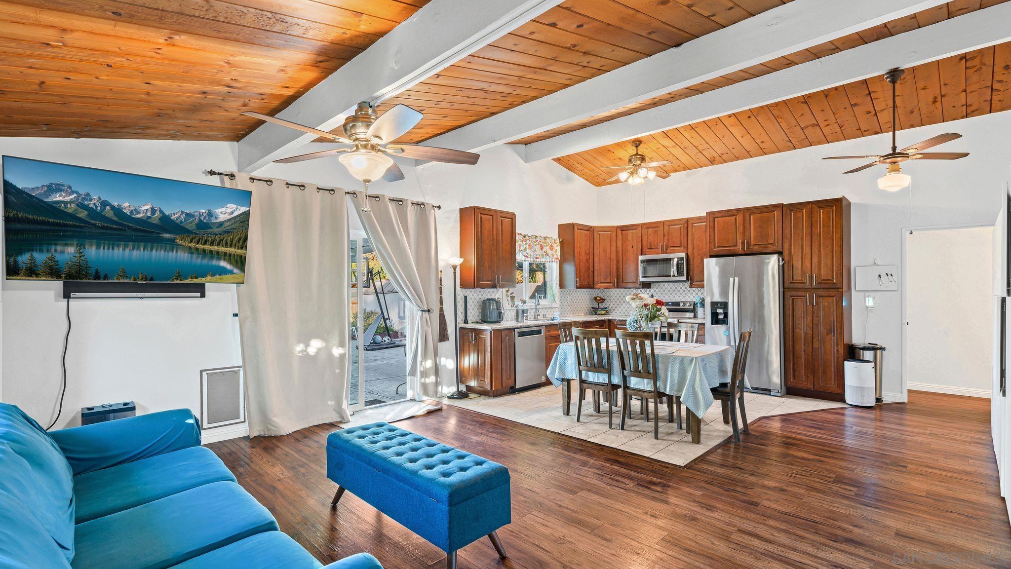 Detail Gallery Image 7 of 28 For 9144  Fanita Rancho Rd, Santee,  CA 92071 - 3 Beds | 1 Baths