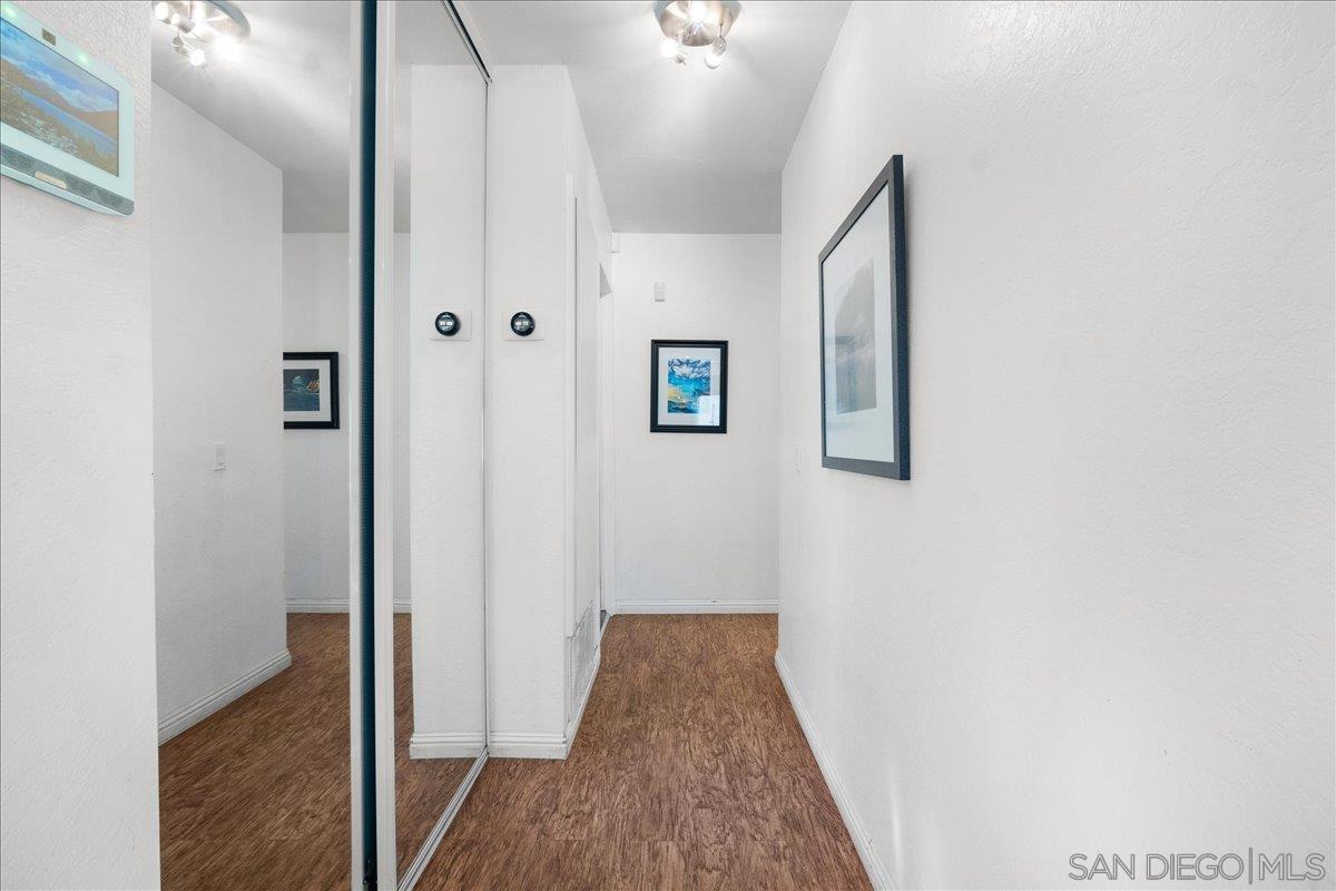 Detail Gallery Image 14 of 17 For 10853  Westonhill Dr, San Diego,  CA 92126 - 3 Beds | 2 Baths