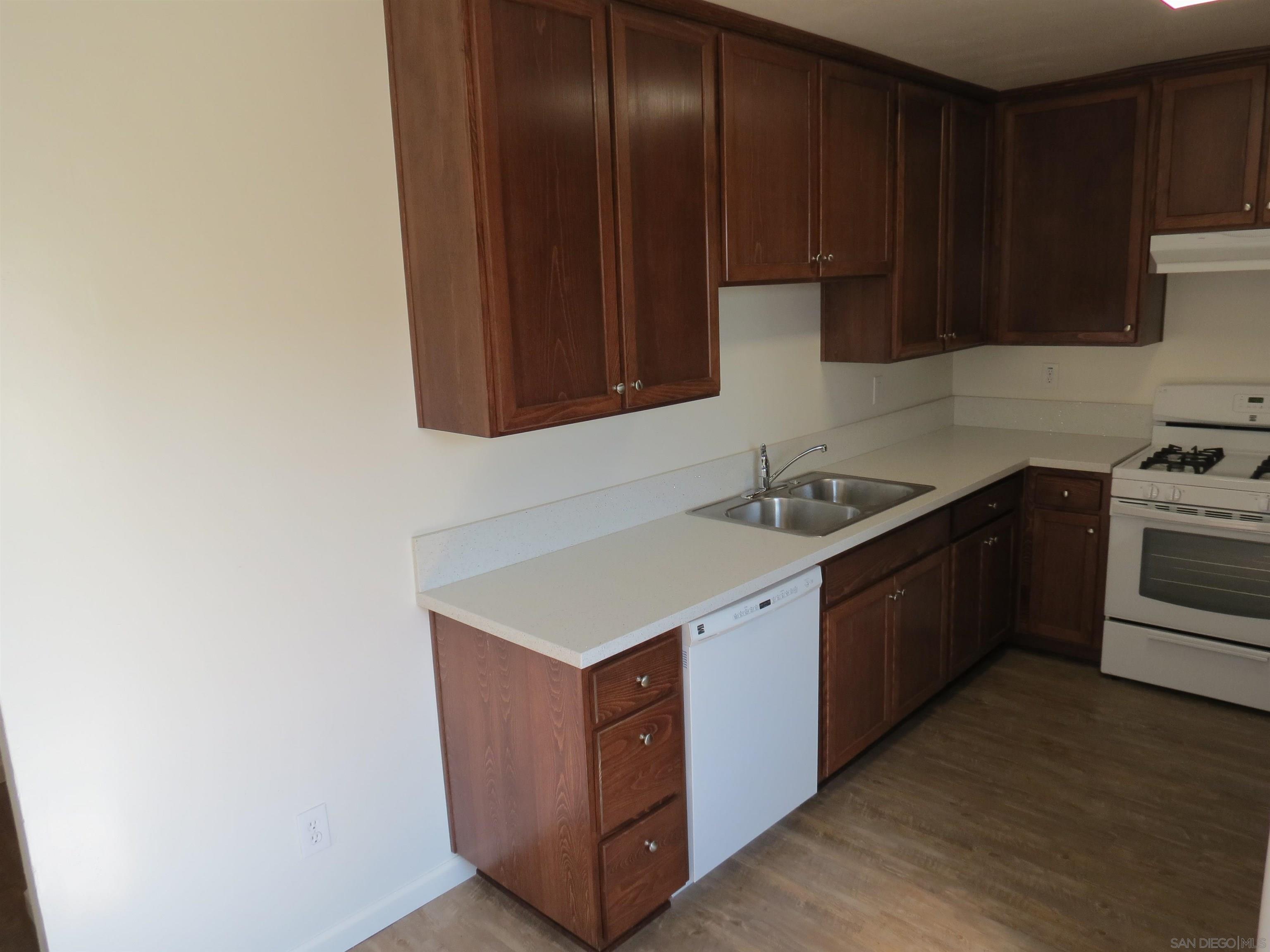 Detail Gallery Image 18 of 25 For 1737-41  Glencoe Dr, Lemon Grove,  CA 91945 - – Beds | – Baths