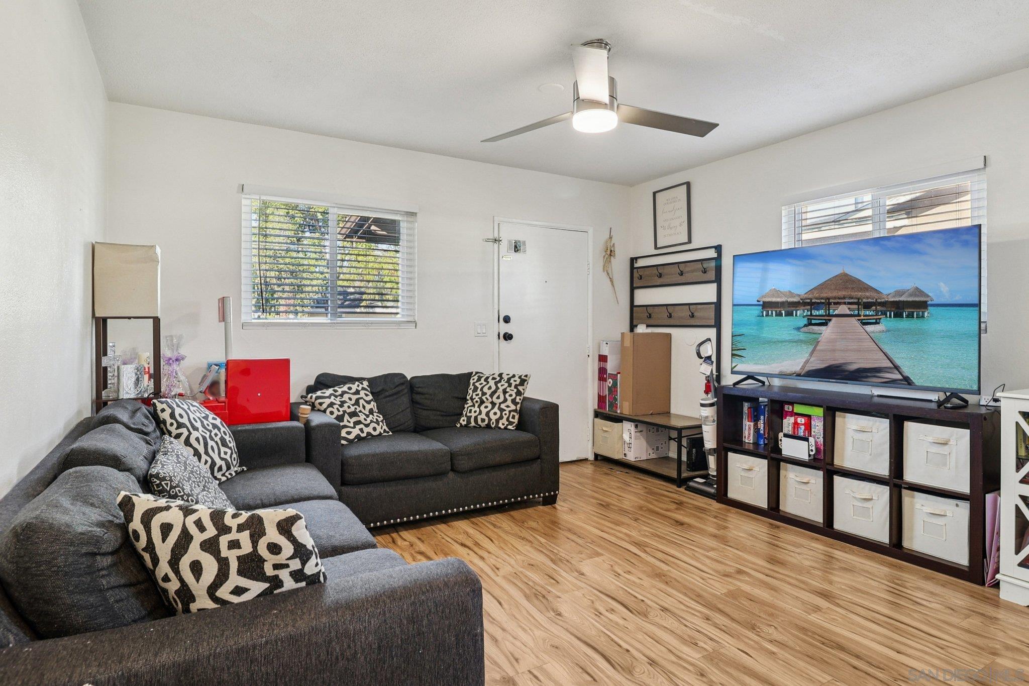 Detail Gallery Image 4 of 47 For 1141  Sumner Ave, El Cajon,  CA 92021 - – Beds | – Baths