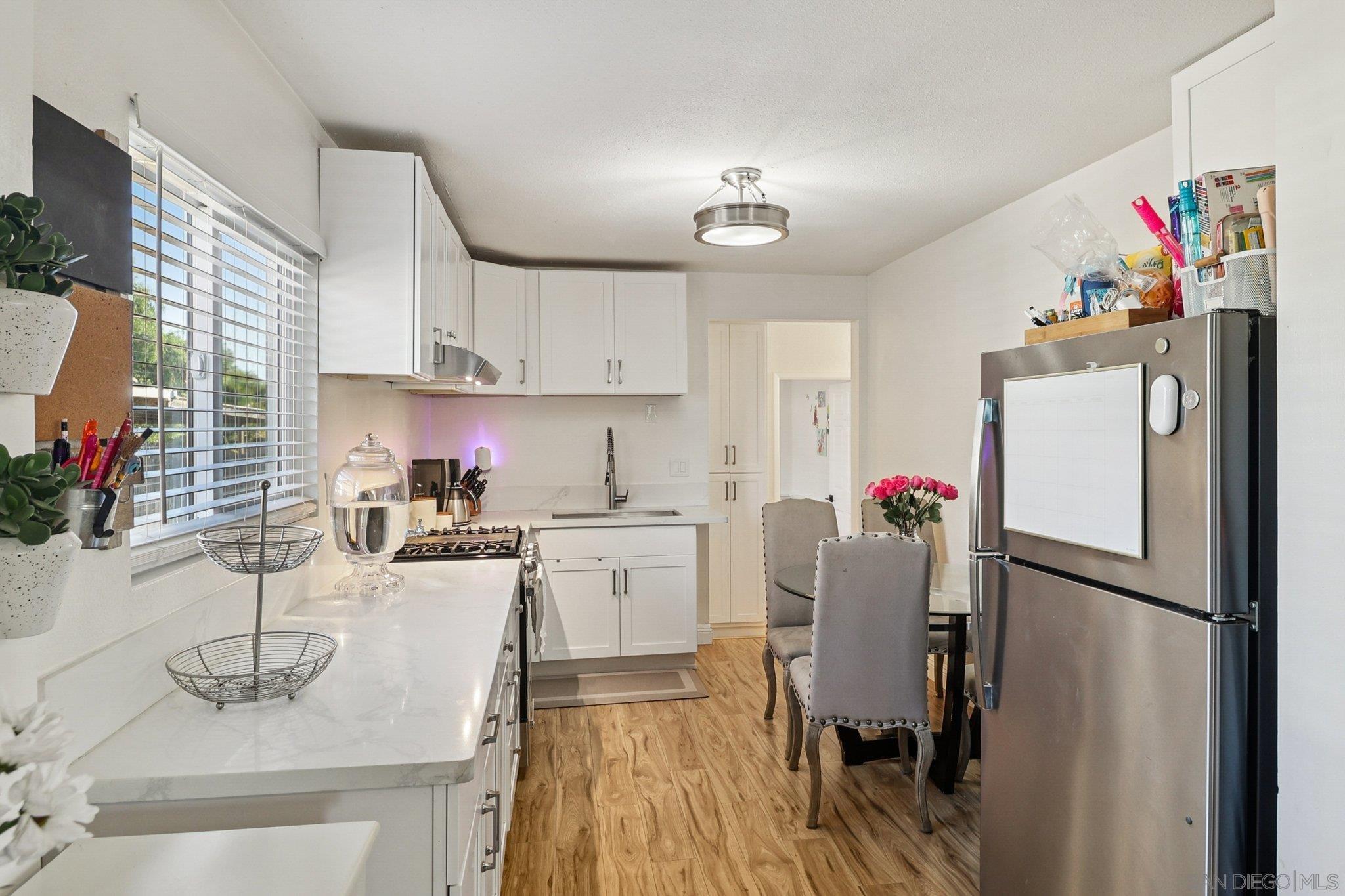 Detail Gallery Image 5 of 47 For 1141  Sumner Ave, El Cajon,  CA 92021 - – Beds | – Baths