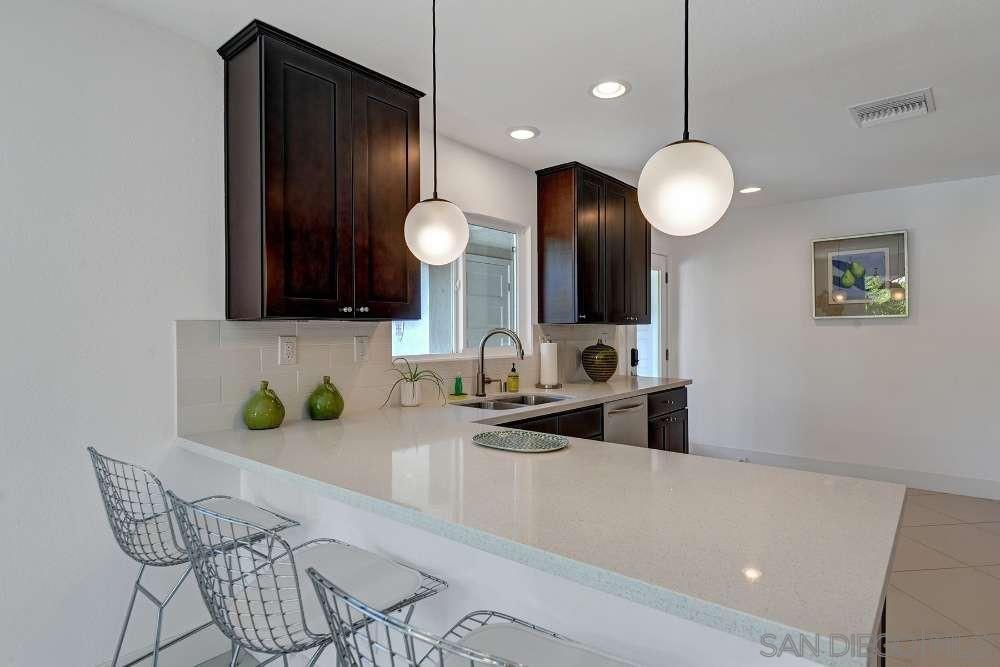 Detail Gallery Image 15 of 49 For 2118 S Gene Autry Trl, Palm Springs,  CA 92264 - 3 Beds | 3 Baths