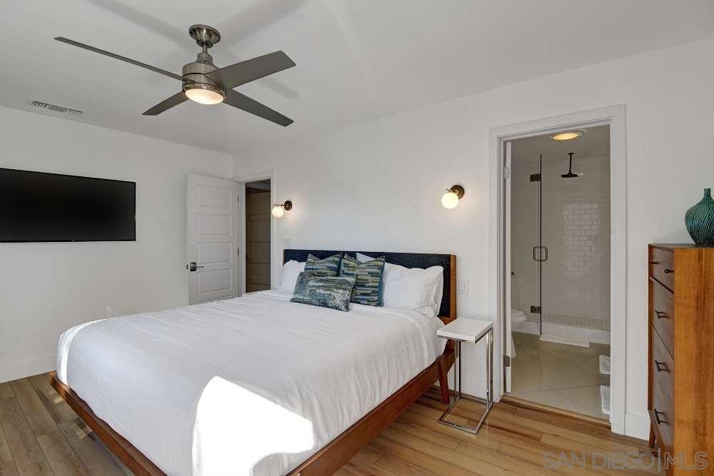 Detail Gallery Image 18 of 49 For 2118 S Gene Autry Trl, Palm Springs,  CA 92264 - 3 Beds | 3 Baths