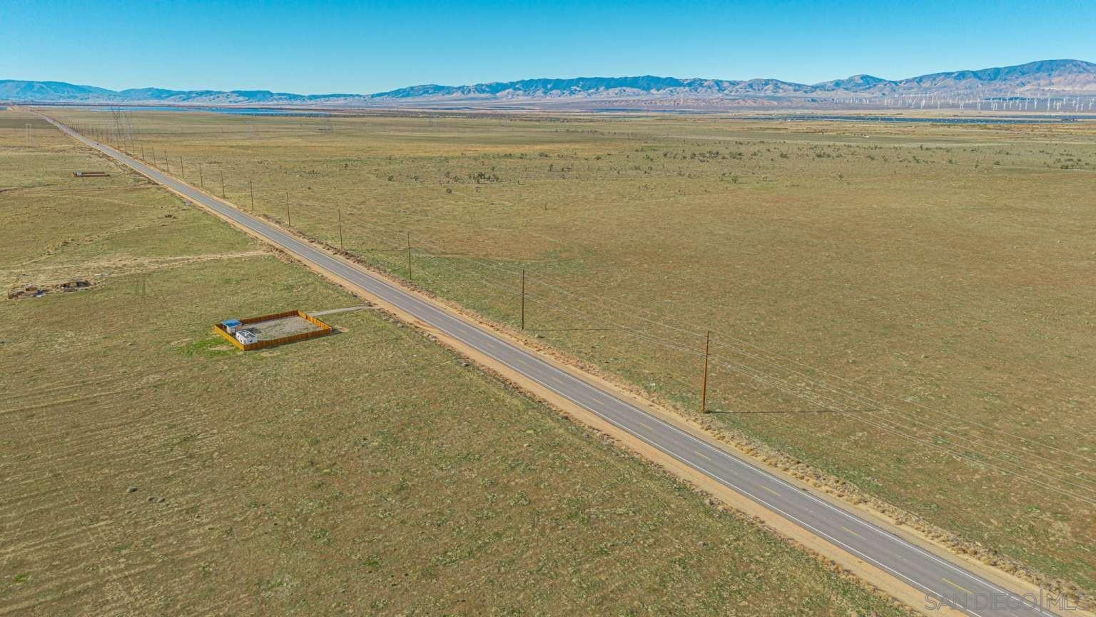 Detail Gallery Image 14 of 45 For , Lancaster,  CA 93536 - – Beds | – Baths