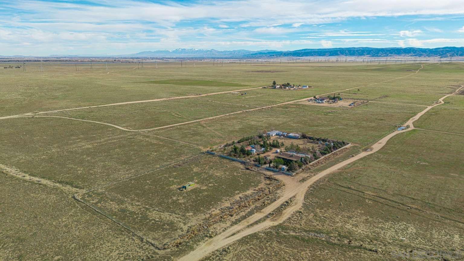 Detail Gallery Image 16 of 45 For , Lancaster,  CA 93536 - – Beds | – Baths