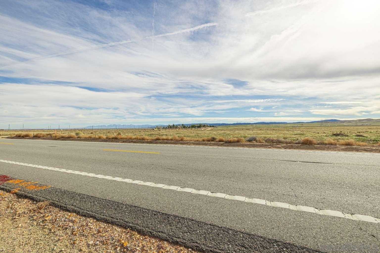 Detail Gallery Image 28 of 45 For , Lancaster,  CA 93536 - – Beds | – Baths