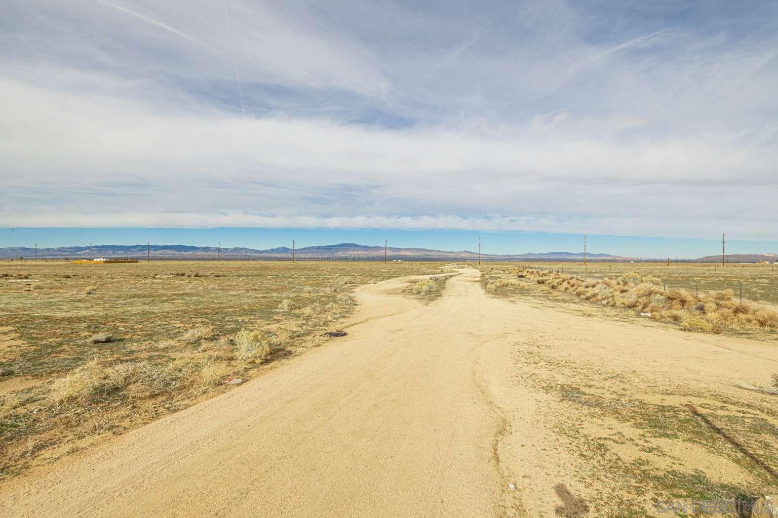 Detail Gallery Image 30 of 45 For , Lancaster,  CA 93536 - – Beds | – Baths