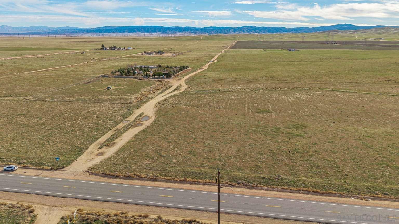 Detail Gallery Image 8 of 45 For , Lancaster,  CA 93536 - – Beds | – Baths