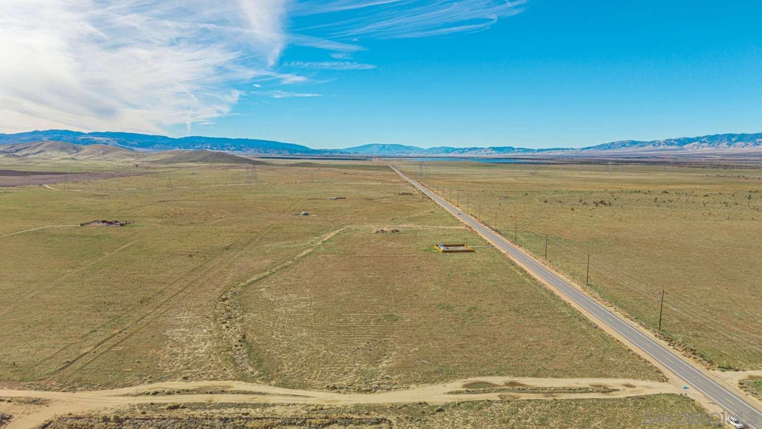 Detail Gallery Image 10 of 45 For , Lancaster,  CA 93536 - – Beds | – Baths